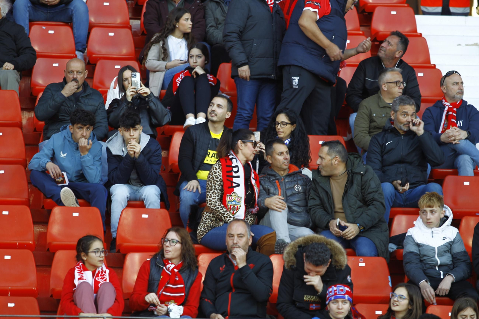 Búscate en las fotos del Almería-Real Zaragoza