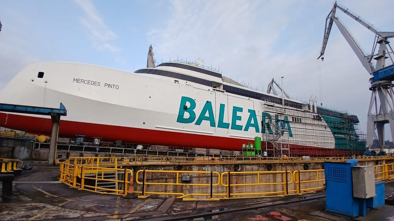 El fast ferry de Baleària 'Mercedes Pinto', en construcción.