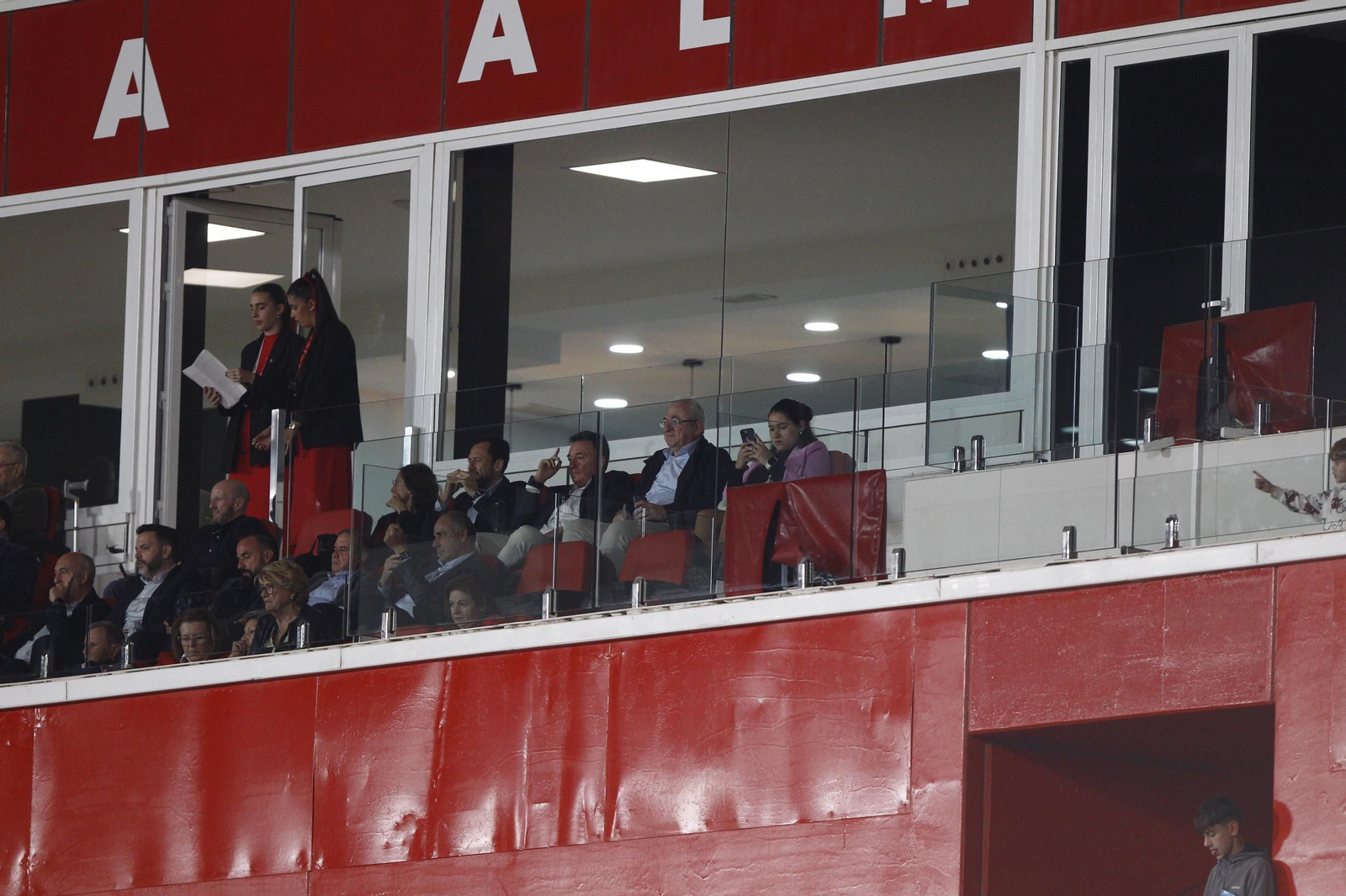 Búscate en las fotos de público del partido U.D. Almería-Deportivo de La Coruña