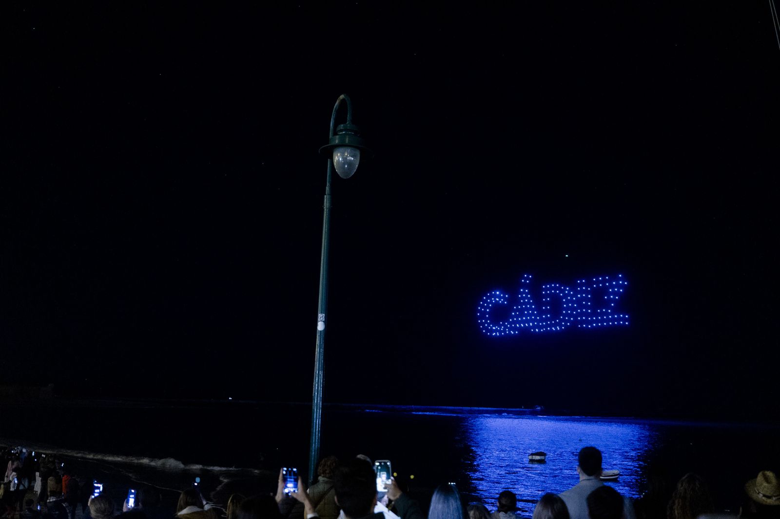 Las imágenes de la quema de la Bruja Piti y espectáculo de luz y sonido