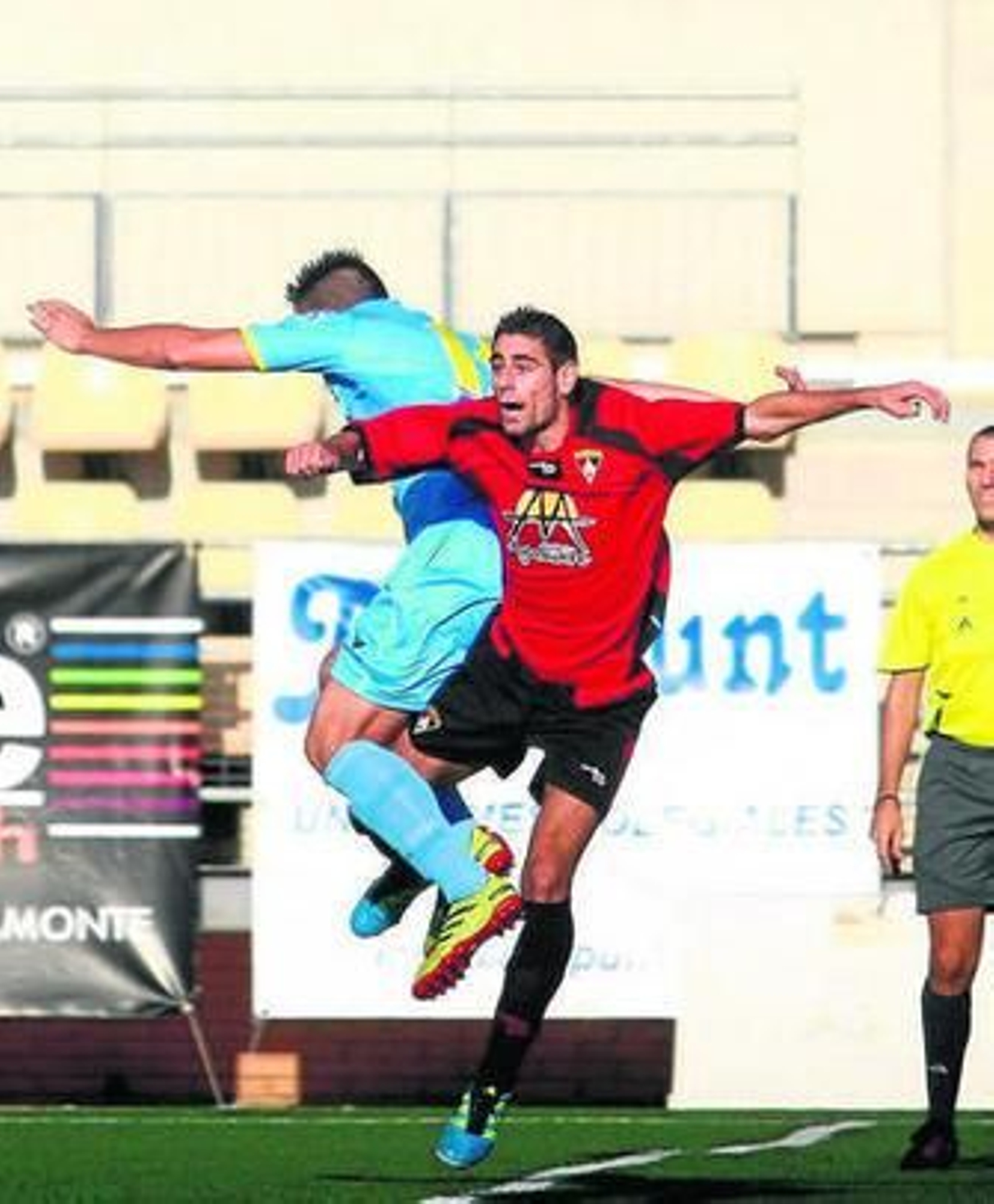 Lance del partido Ayamonte-Algeciras de esta temporada. Lance del partido Ayamonte-Algeciras de esta temporada.