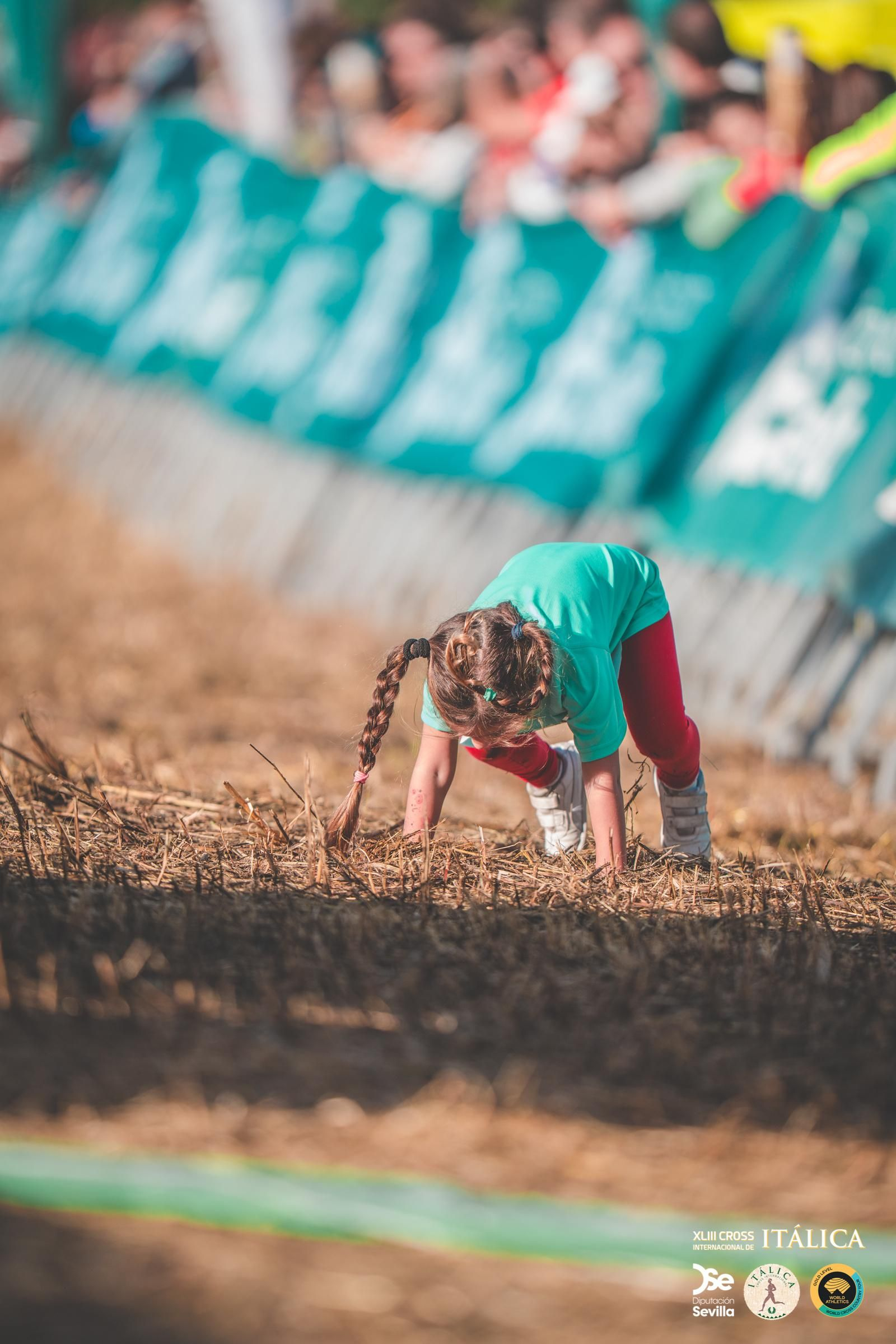 Búscate en las fotos del Cross de Itálica 2025 | 10
