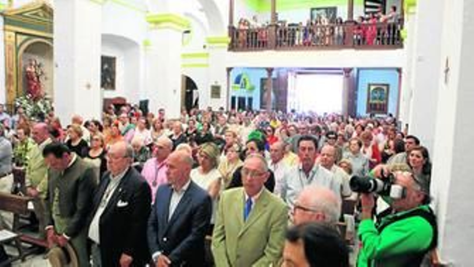 Un instante de la misa de romeros celebrada en el santuario de la Inmaculada.