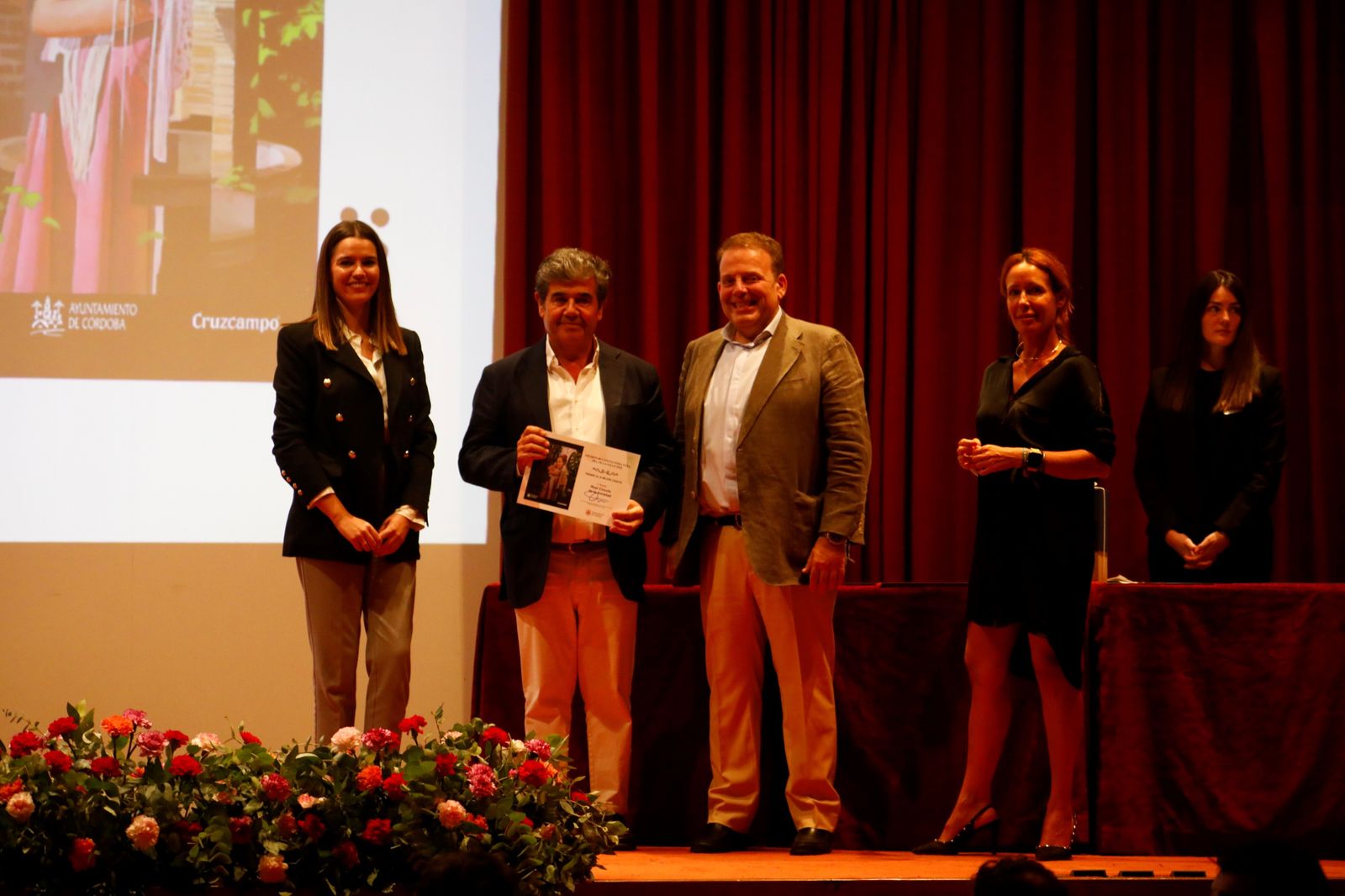 La entrega de premios a los ganadores del Mayo Festivo de Córdoba, en imágenes