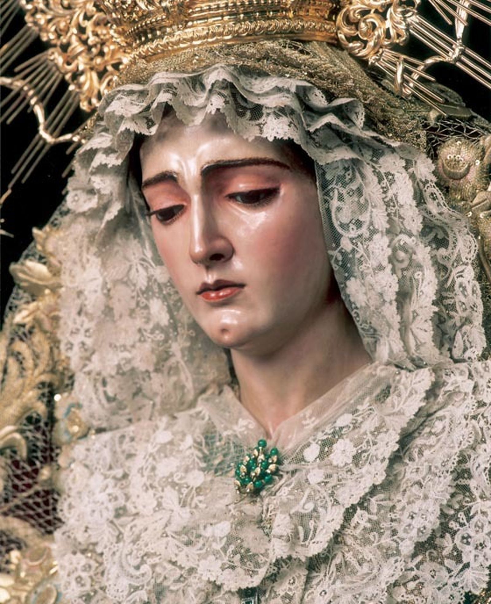 La Soledad y la Vera Cruz de Alcalá del Río repiten salida procesional