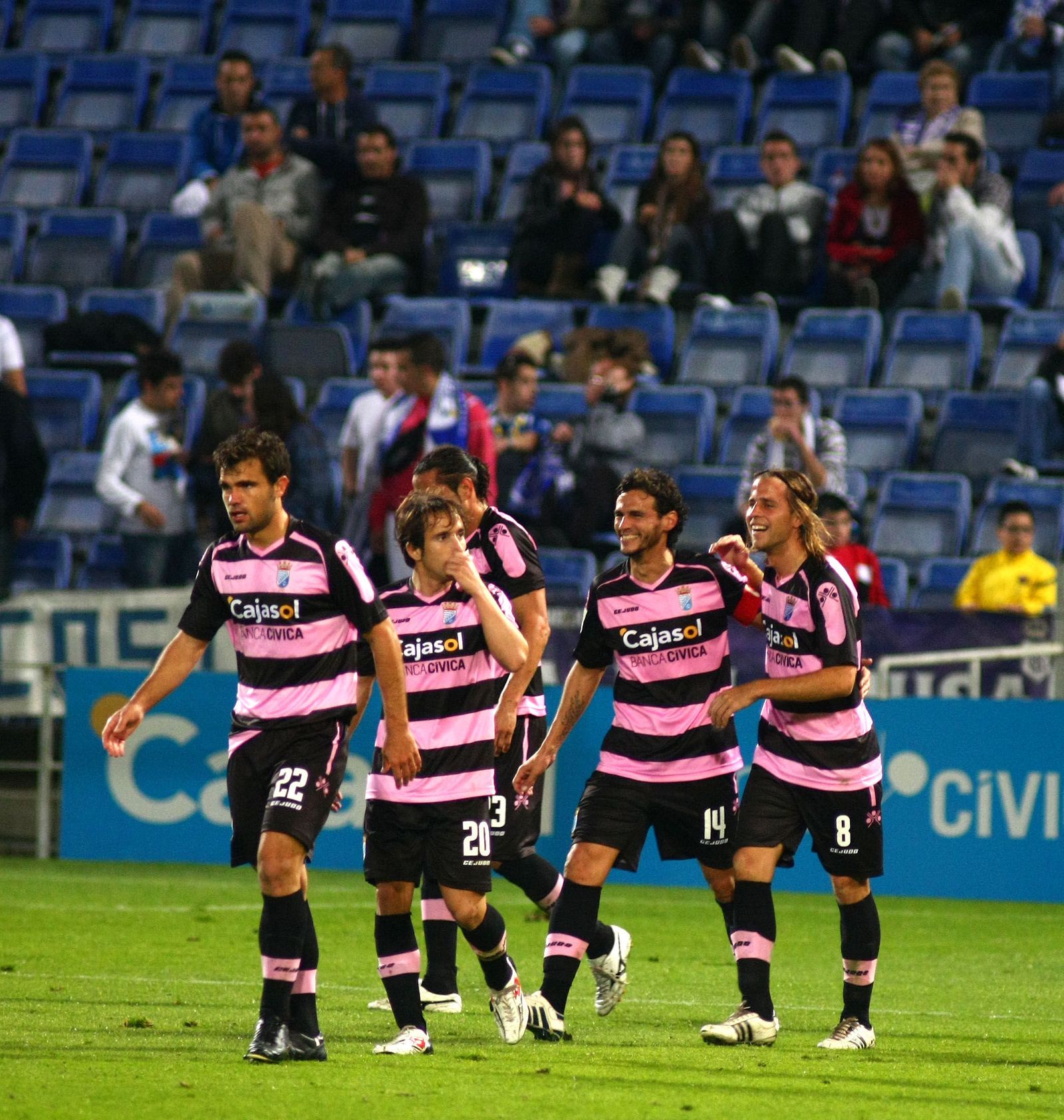Robusté, Cámara, José Mari, Capi y Cordero, celebrando el 1-2 en la temporada 11/12.