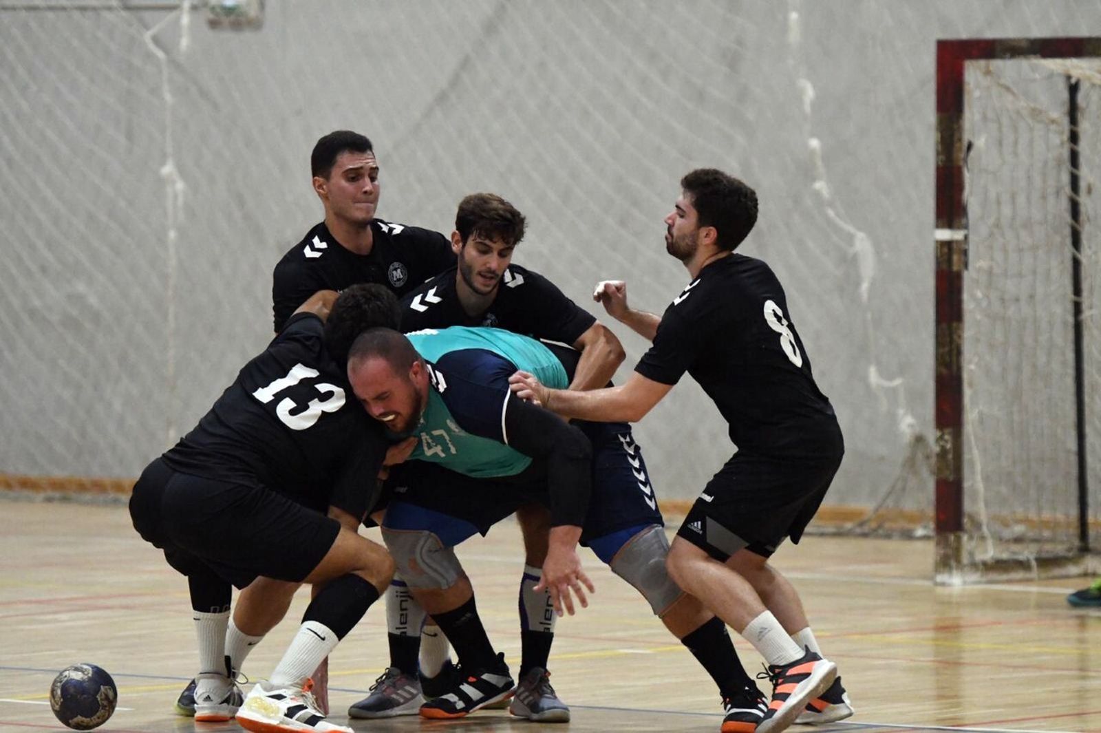 Un lance del Trops Málaga-Cajasur Córdoba.