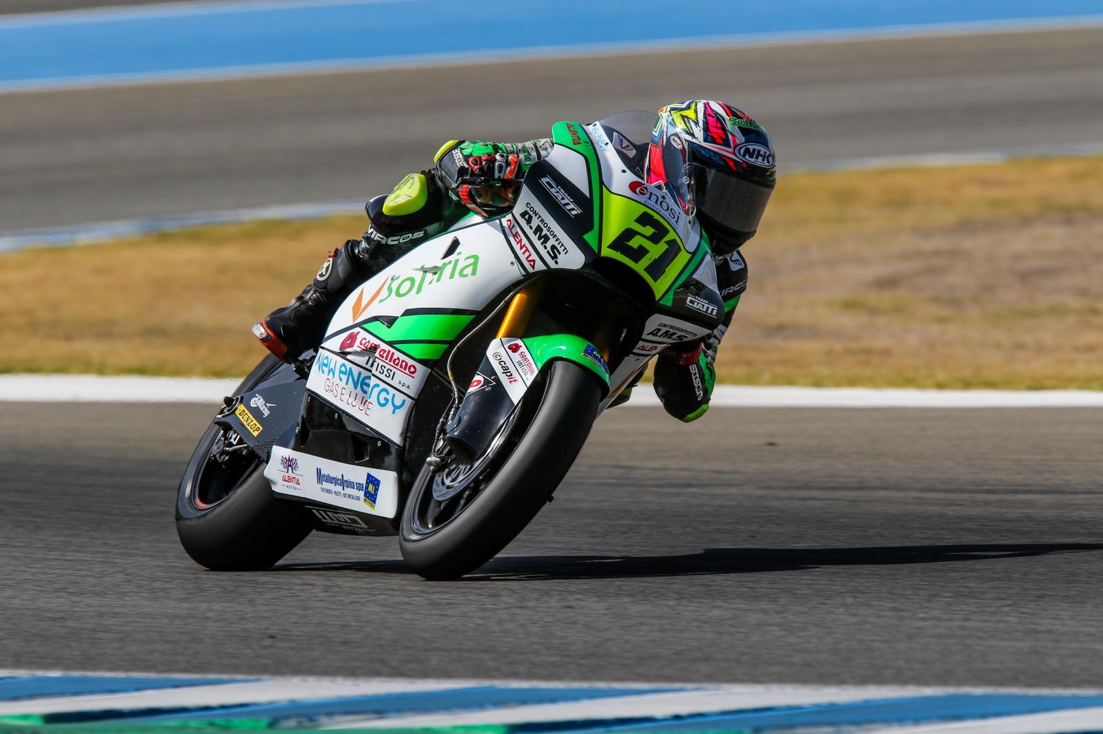 Alonso López le arrebató la 'pole' a su compañero y líder del campeonato Fermín Aldeguer.