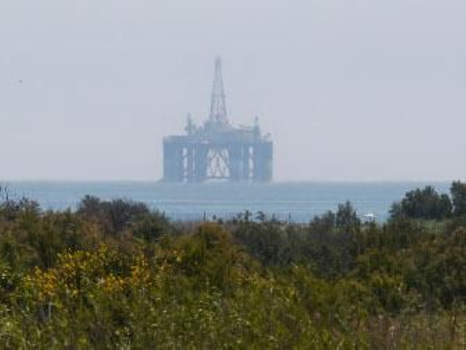 El puerto recibe dos nuevas grúas para el muelle 9