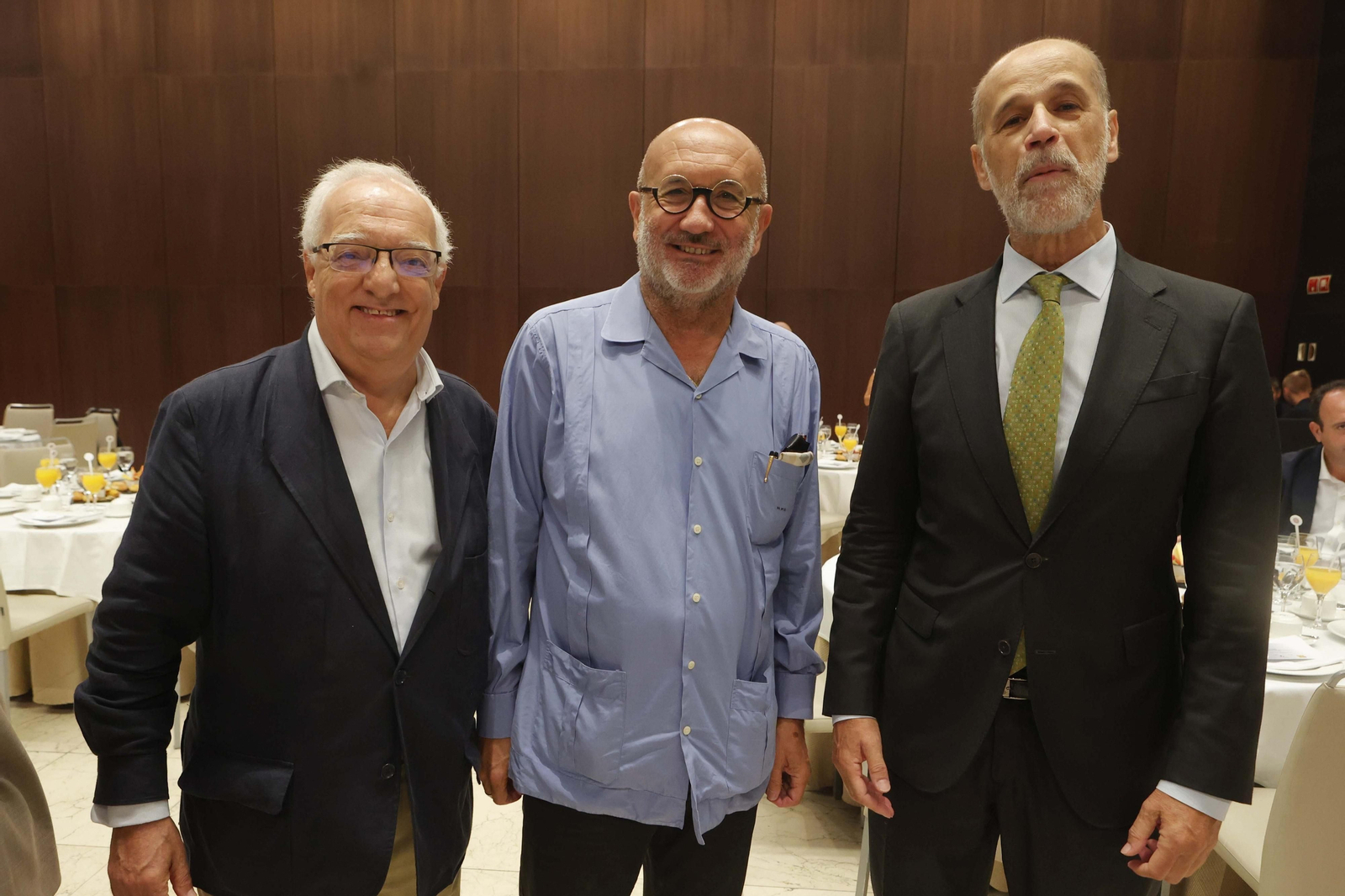 Imágenes de los asistentes al Foro Joly con Hugo Morán