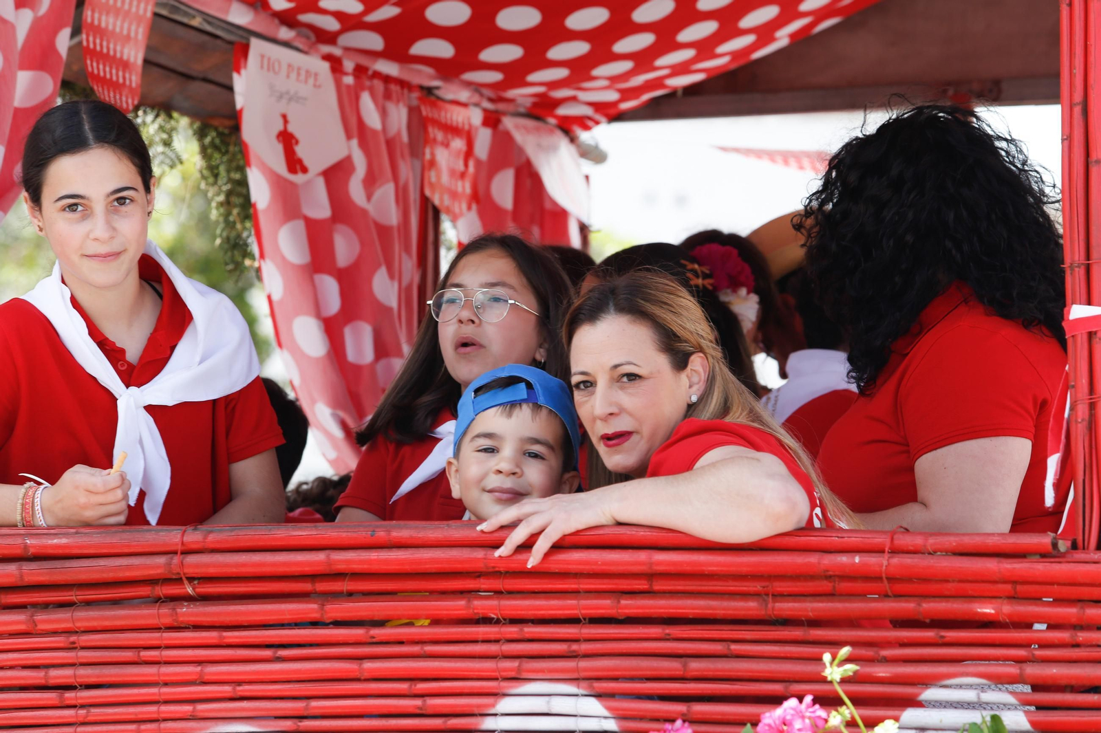 Fotos del domingo de Feria y la romería del Cristo de la Almoraima