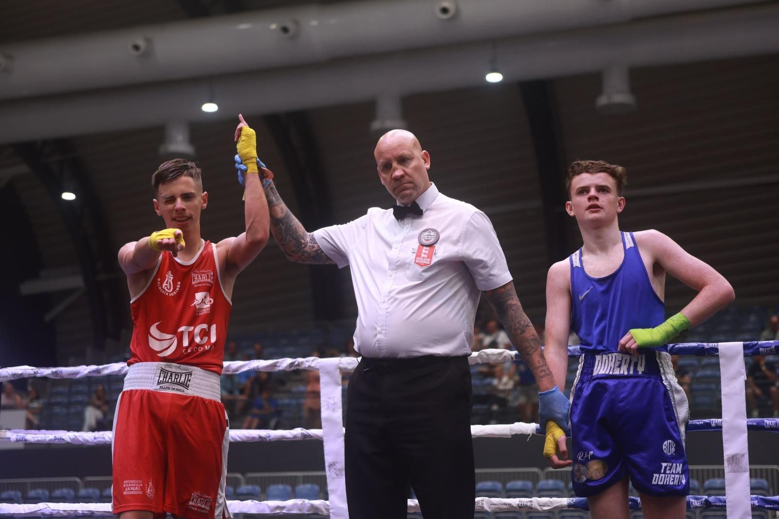 El representante de Almería Boxing ganando un combate esta temporada.