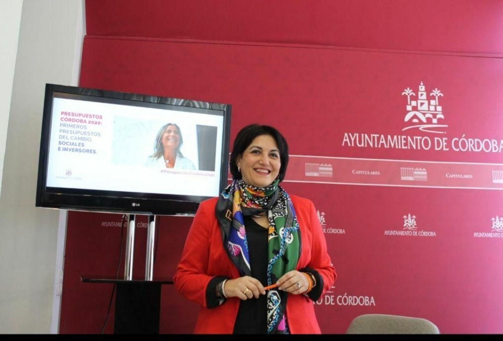 Eva Timoteo presenta los presupuestos del área de Servicios Sociales.