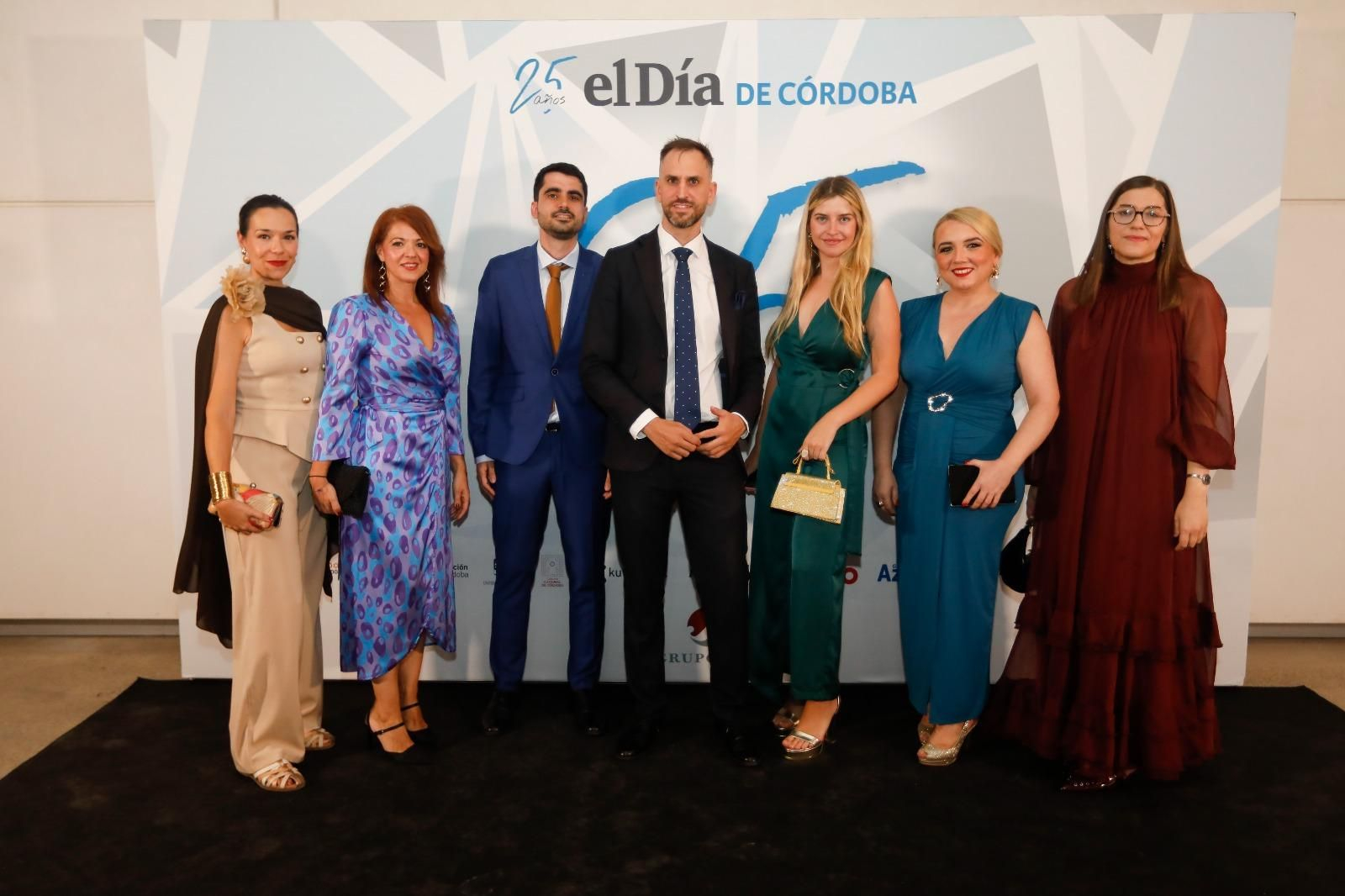 Ángela Alba, Lola Notario, Rafa Cano, Carlos García, Rocío Aguilar, Rocío Górriz y Lourdes Chaparro.