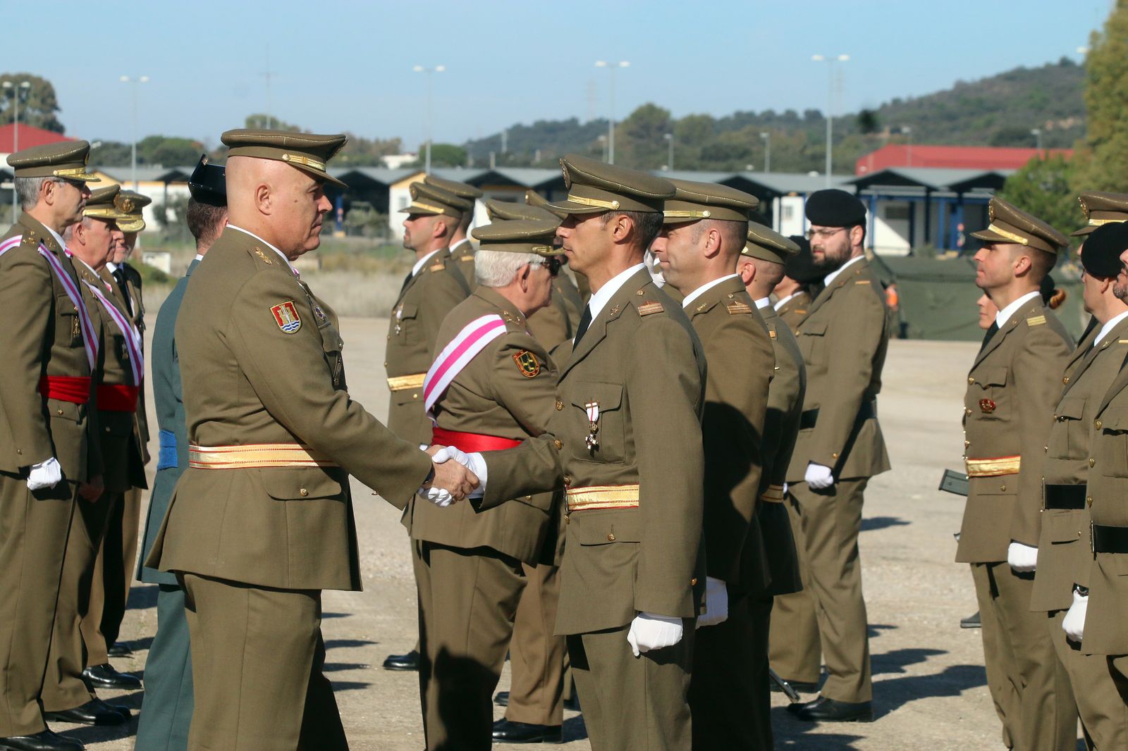 Parada militar en la base de Cerro Muriano por el Día de la Inmaculada