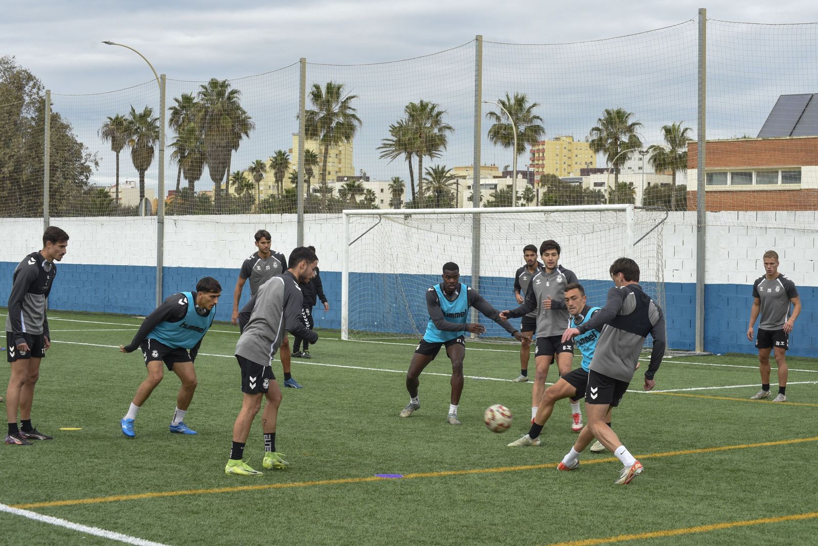 Las fotos del primer entrenamiento de la Balona tras el parón de Navidad