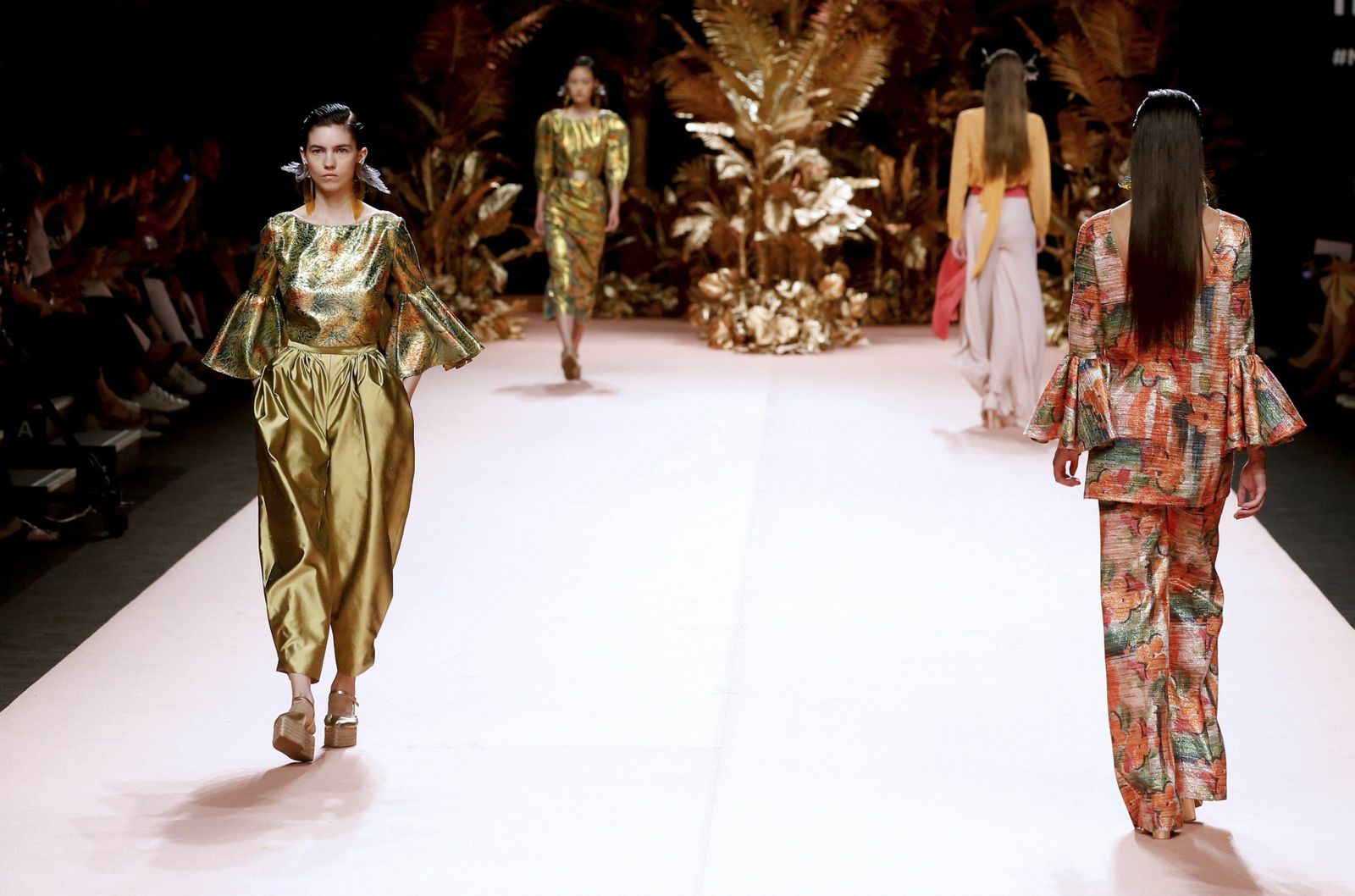 Desfile de Juan Duyos, el lunes, en la cuarta jornada de la 'Fashion Week' madrileña.