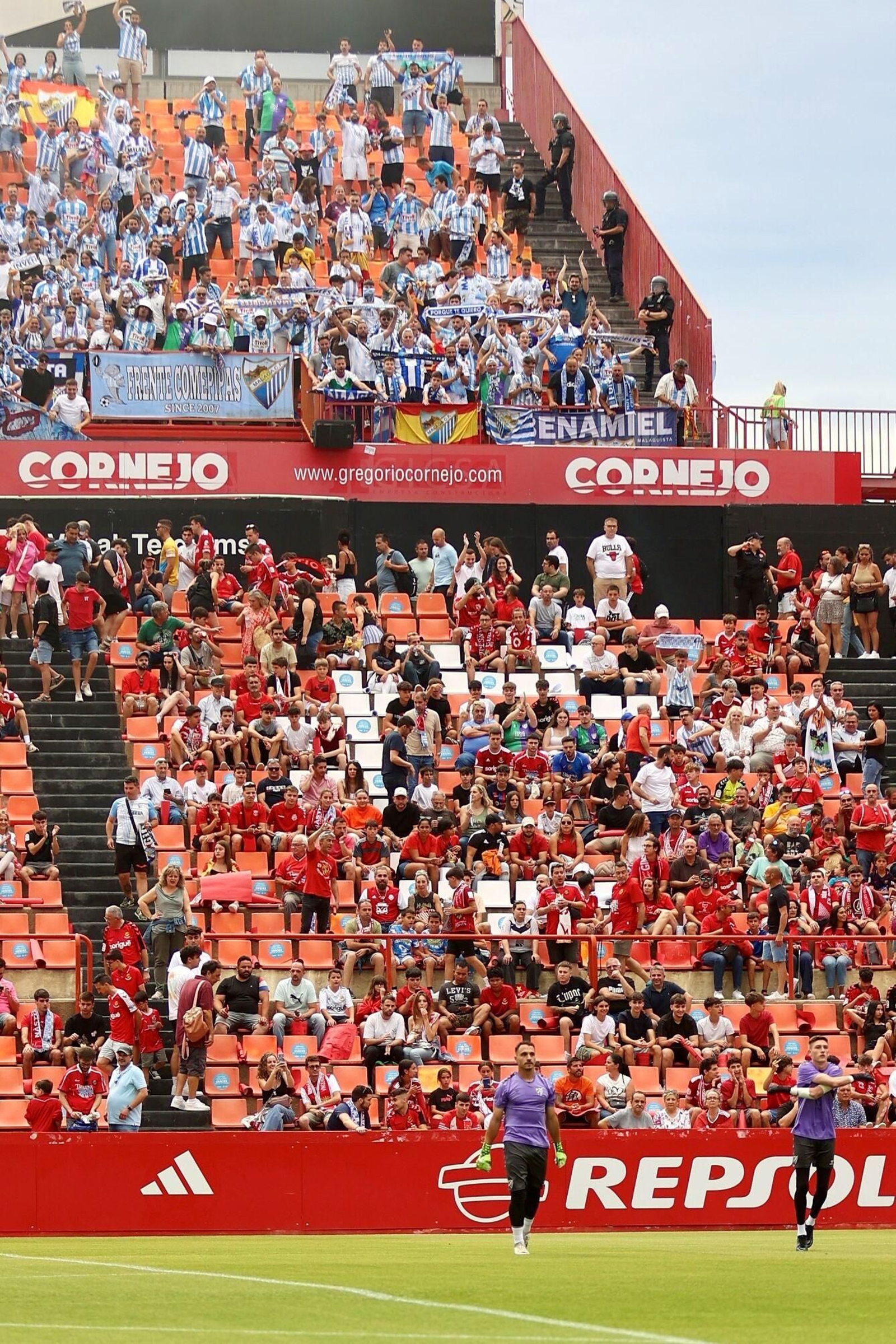 Así fue la locura del ascenso del Málaga CF en Tarragona