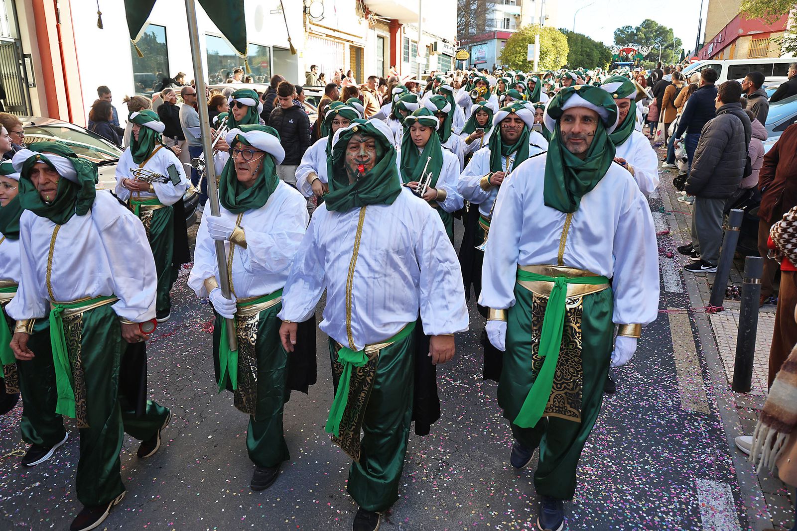 Las mejores fotografías de la salida y recorrido de la cabalgata de Reyes Magos 2026