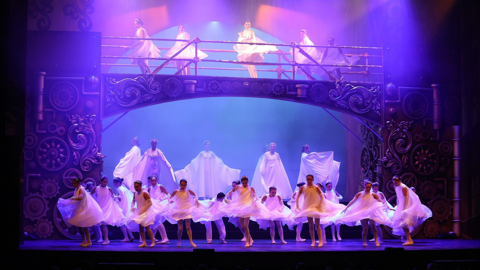 La Fábrica de Sueños de Fredes Insa en el Teatro Villamarta de Jerez