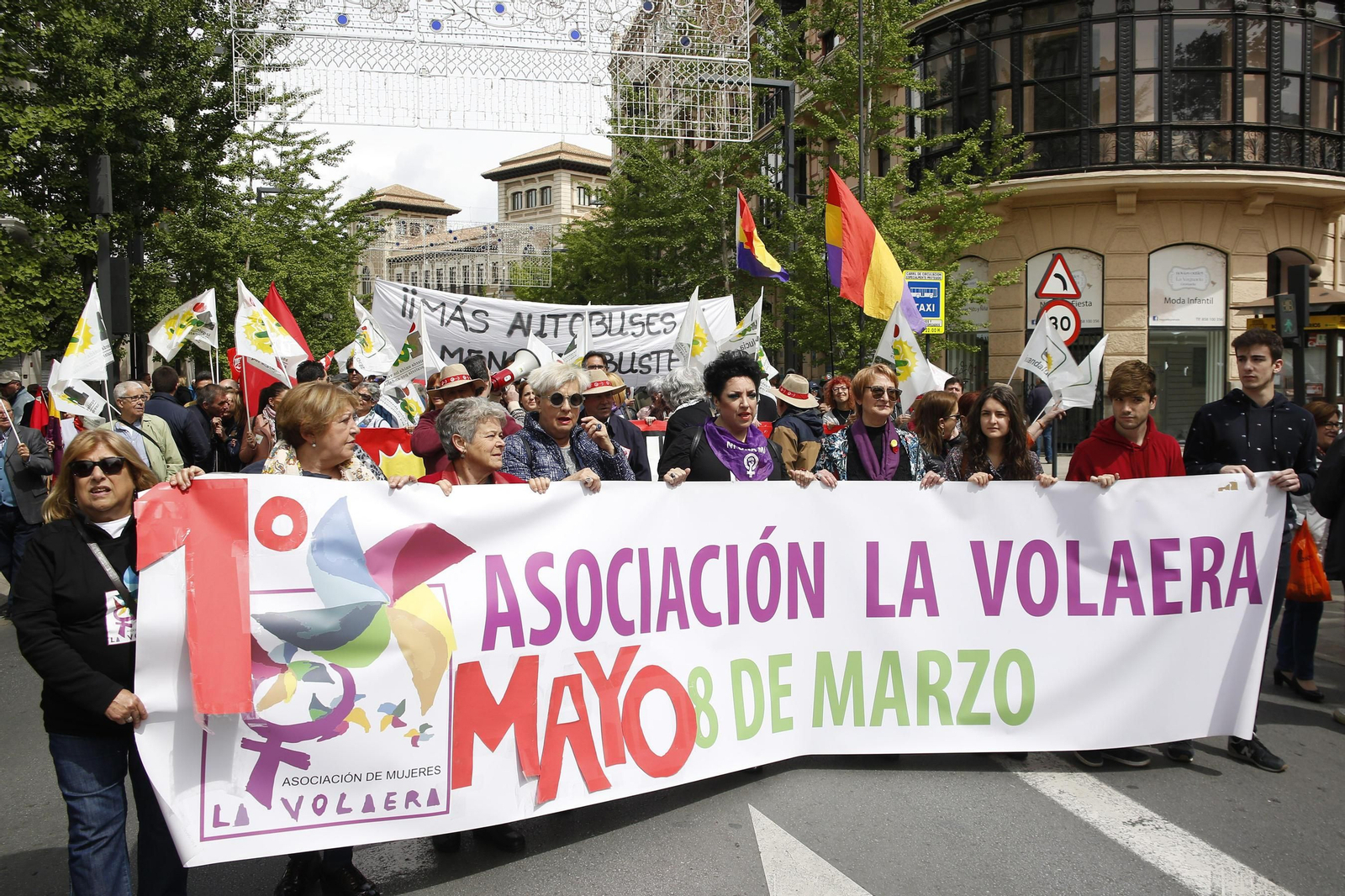 La manifestación del Primero de Mayo de Granada, en imágenes