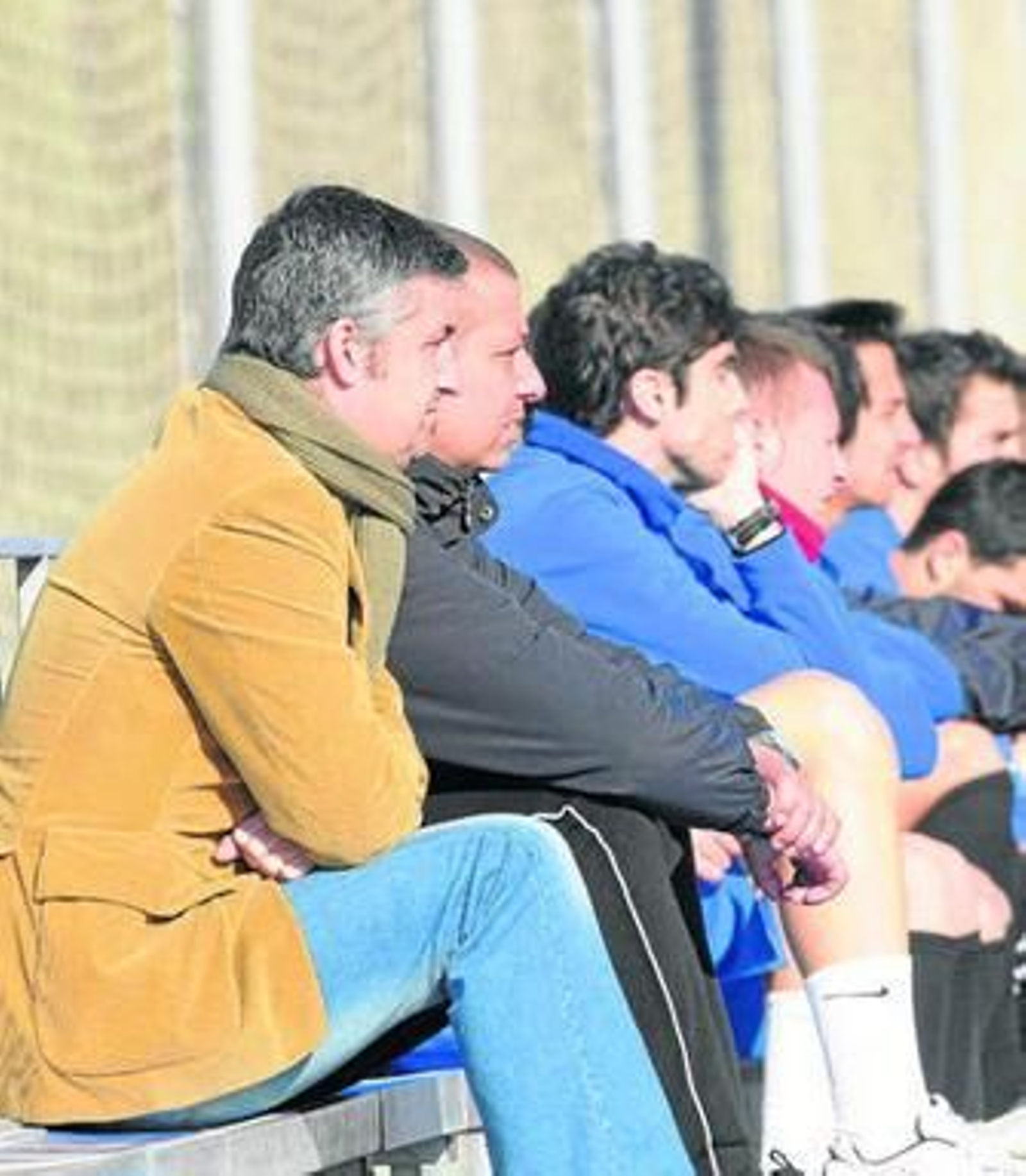 Roberto Suárez, en la grada principal de las instalaciones de El Rosal.