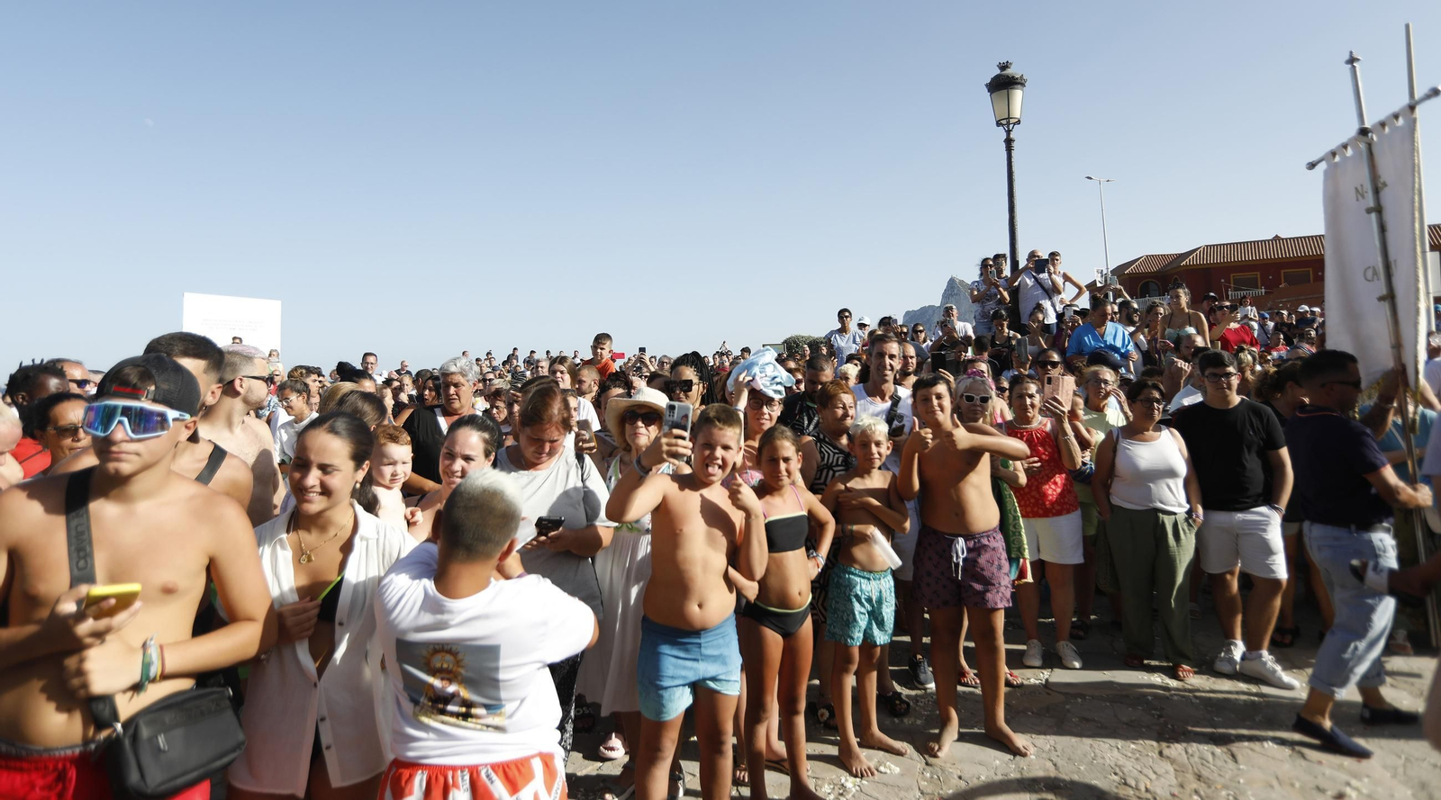 Procesión de la Virgen del Carmen de la iglesia de la Atunara en La Línea