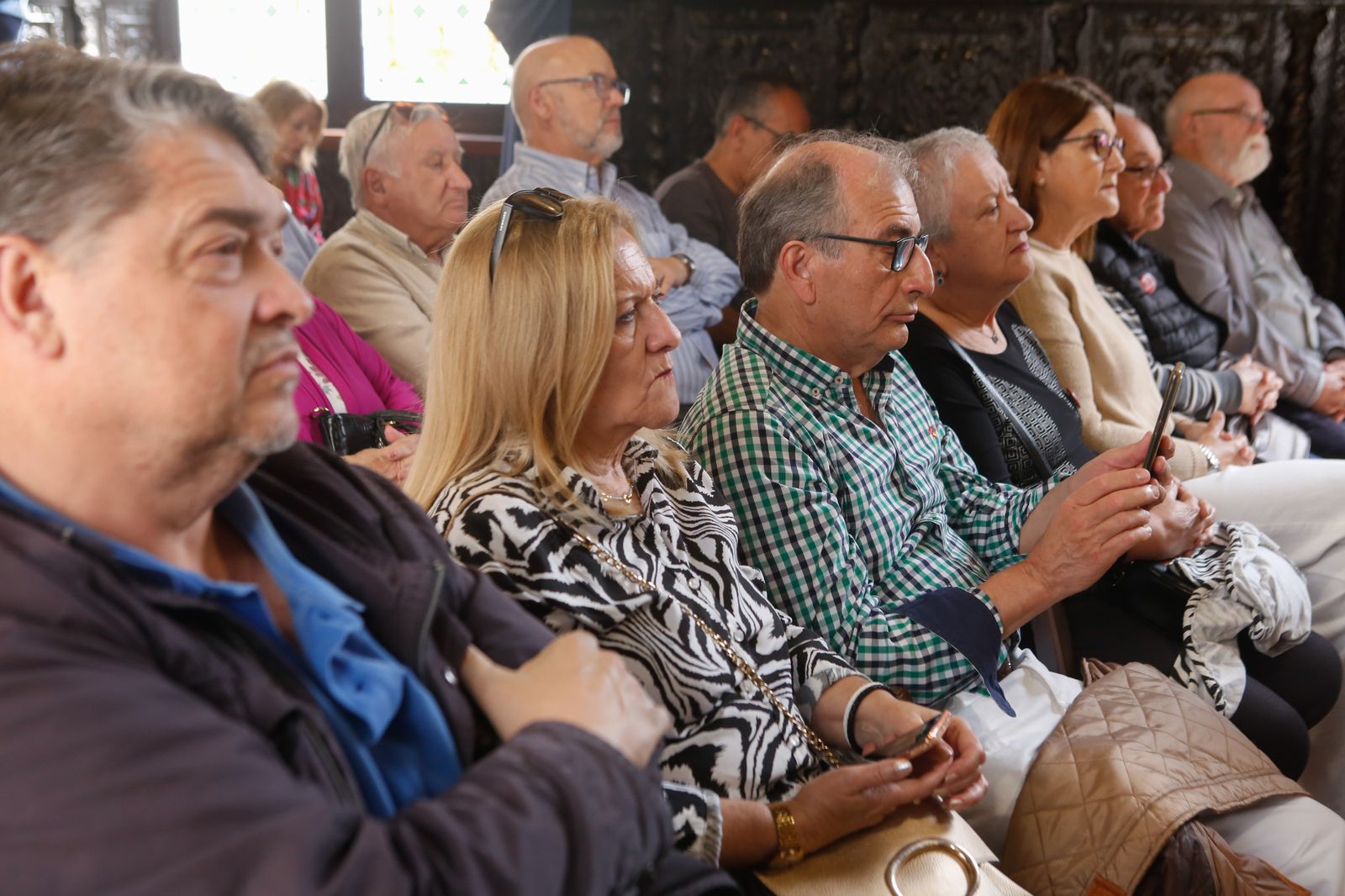Fotos de la entrega de la insignia de Algeciras a Francisco Carrascal de Reyes Magos 98