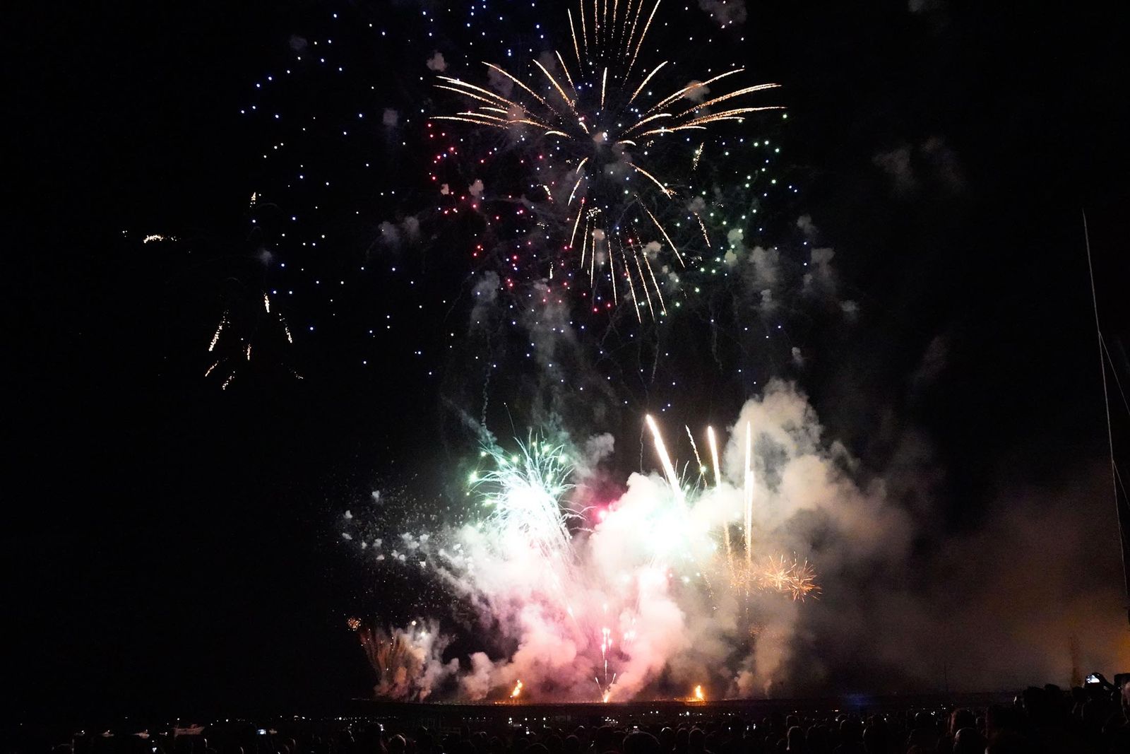 Imágenes del ambiente de Colombinas el día 4 de agosto