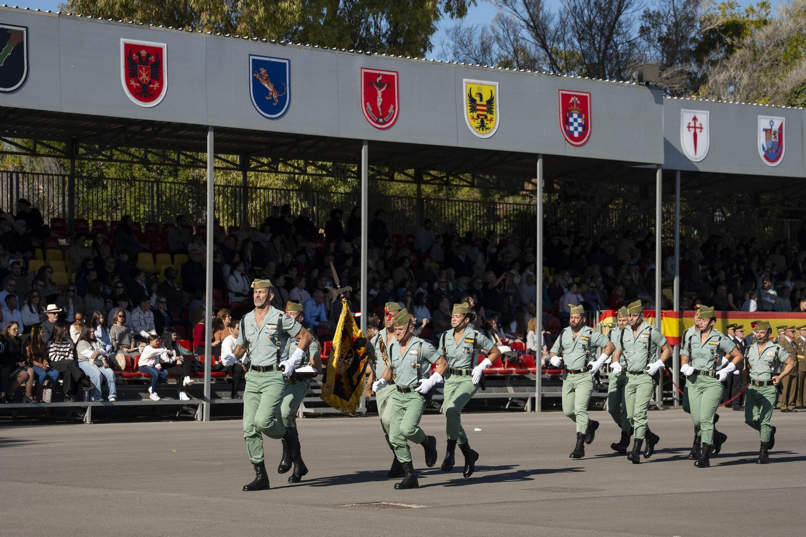 Así conmemora el día de la Inmaculada Concepción la Brigada de la Legión en Almería y despide al contingente que parte a Eslovaquia