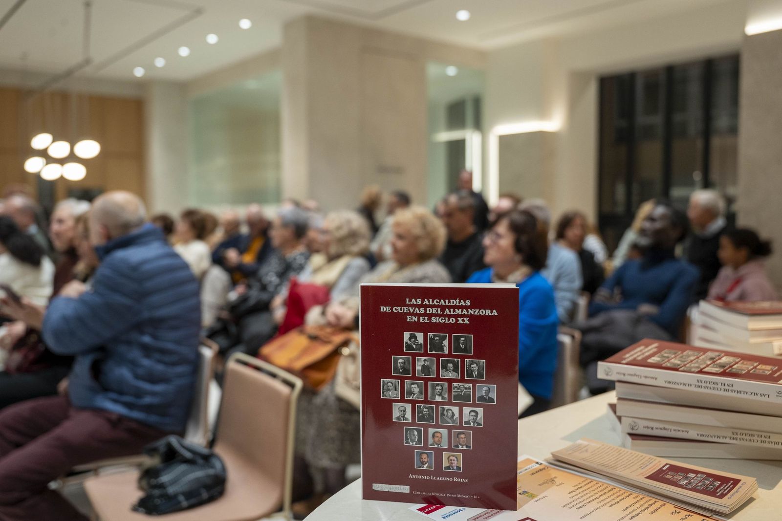 Un siglo de política local: Antonio Llaguno presenta en Almería su libro sobre las alcaldías de Cuevas del Almanzora