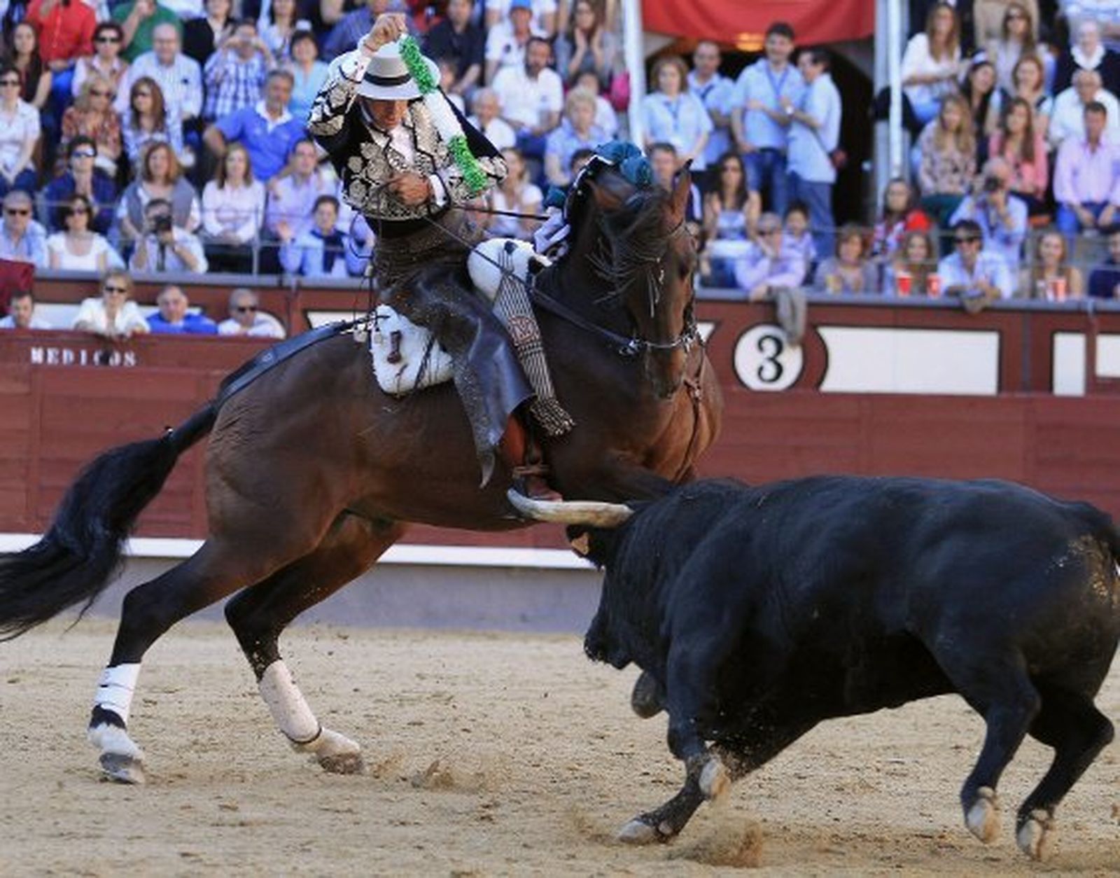 Diego Ventura, undécima puerta grande en la plaza de Las Ventas