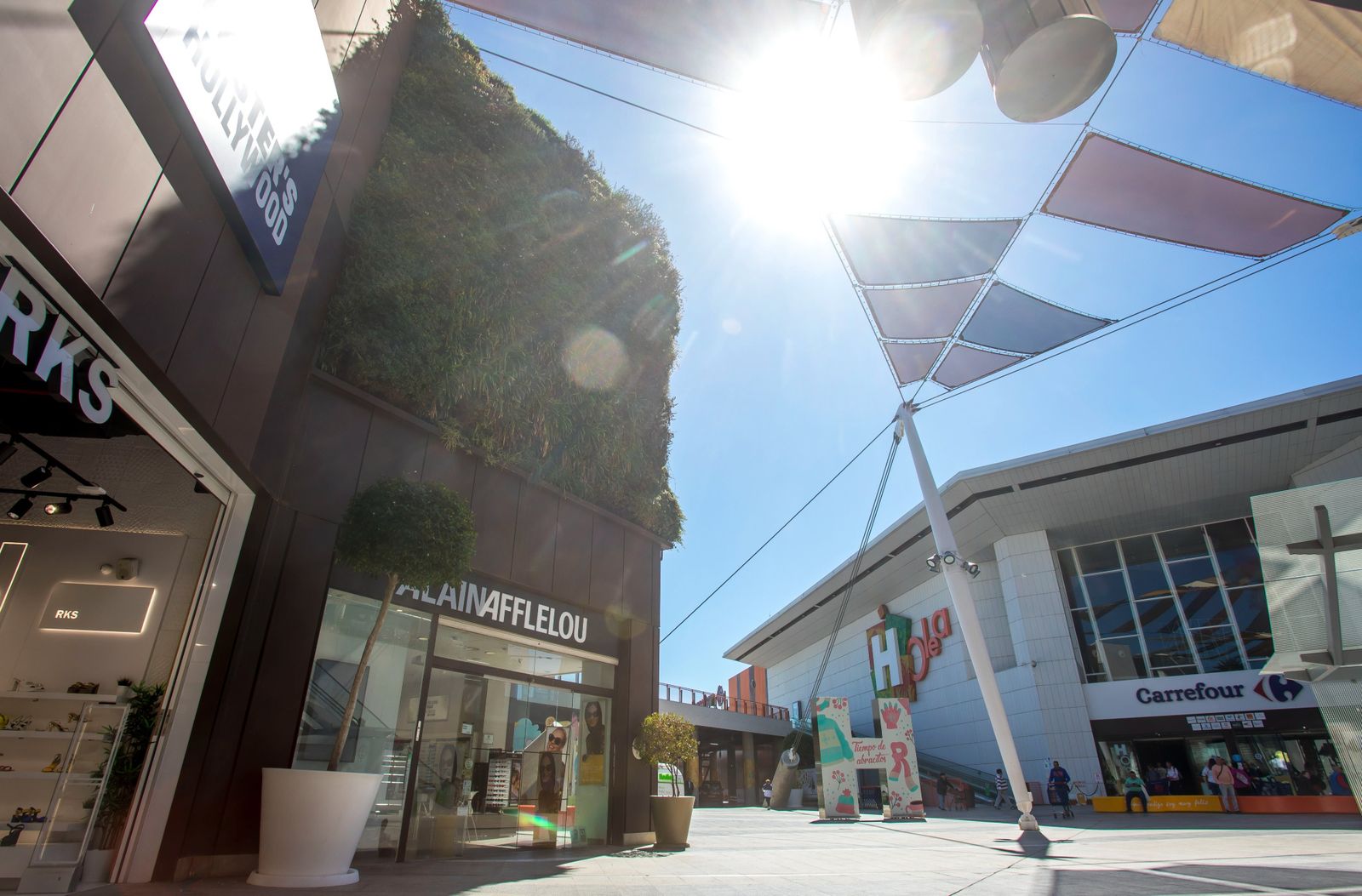 Centro Comercial Holea.