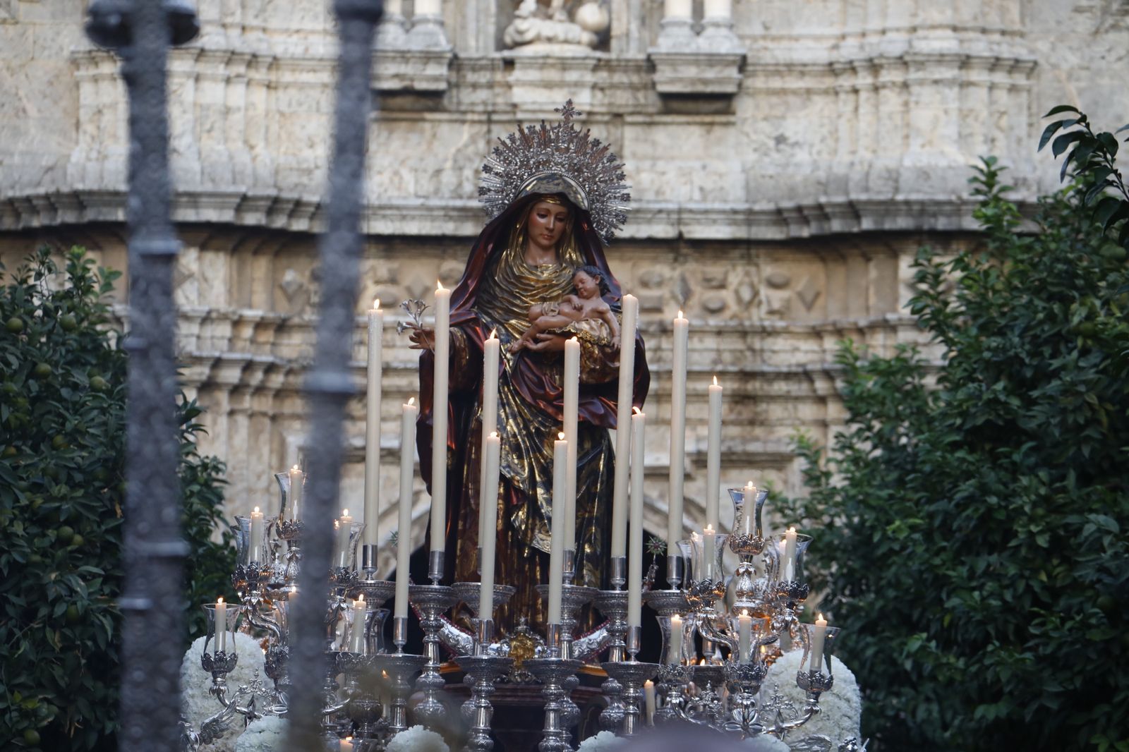La procesión de la Virgen del Amparo de Córdoba, en fotografías