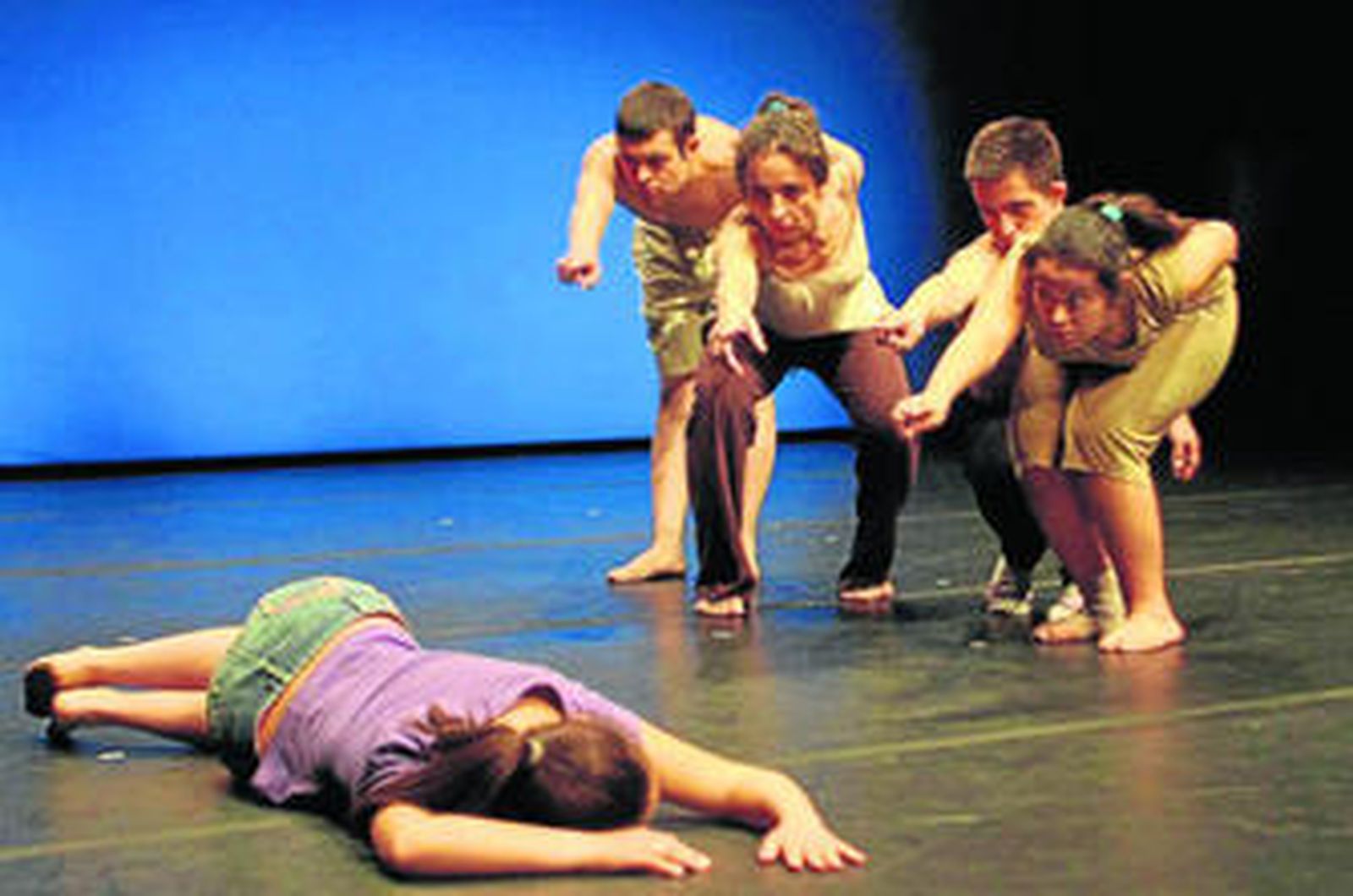 Un momento del ensayo en el Teatro Alhambra.