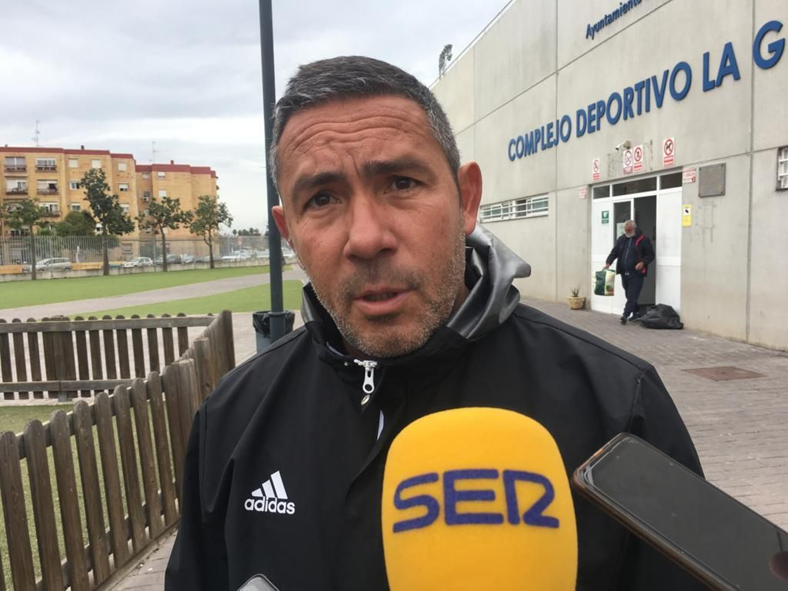 Juan Carlos se muestra optimista y espera mantener la dinámica ante el Sevilla C.