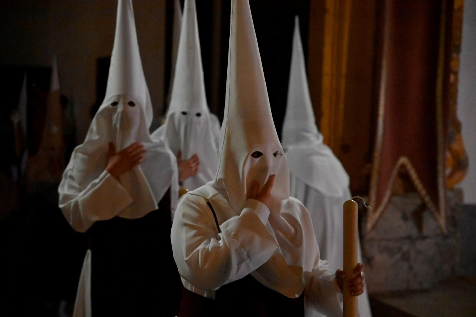 El Señor de la Salud da luz al Jueves de Pasión en Córdoba, en imágenes