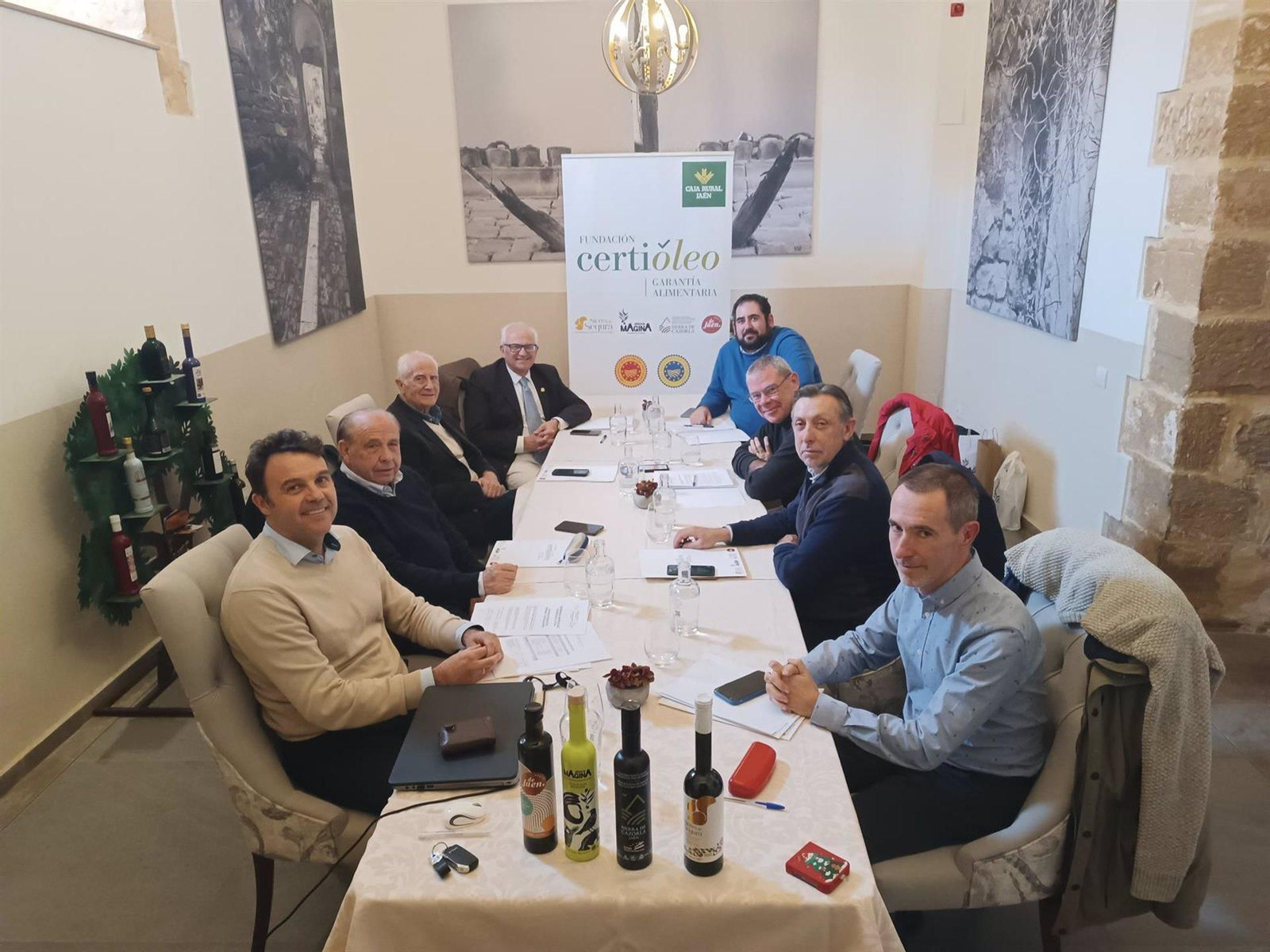 Reunión con la Fundación Certióleo.