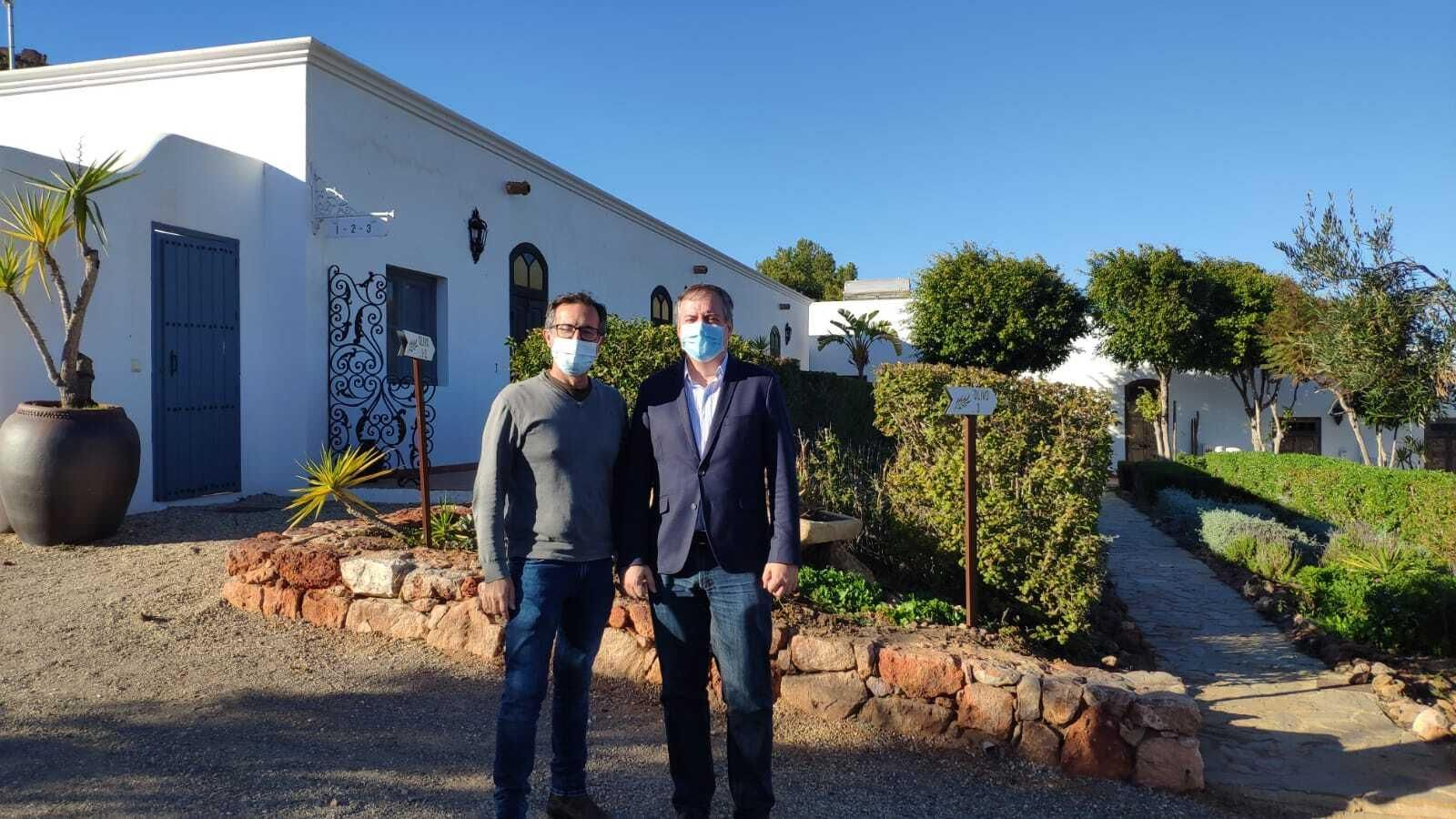 El delegado territorial ha visitado esta mañana una de las pymes que ha resultado beneficiaria en esta convocatoria.