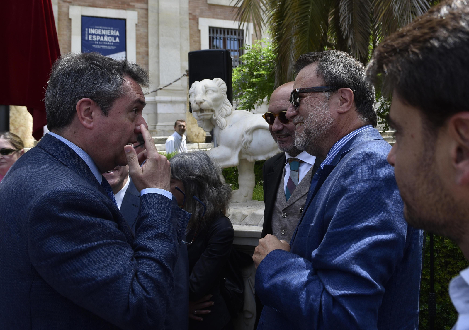 Las imágenes de la inauguración de la glorieta Luis Navarro García
