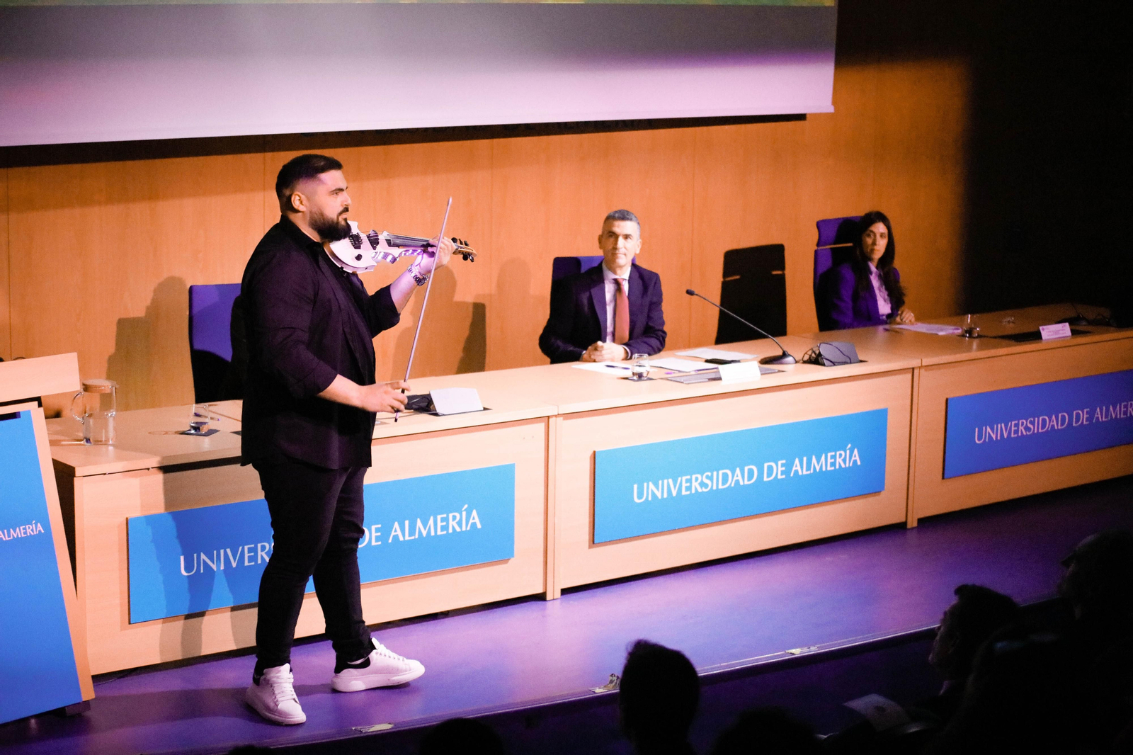 Entrega de distinciones en Salud UAL, en imágenes