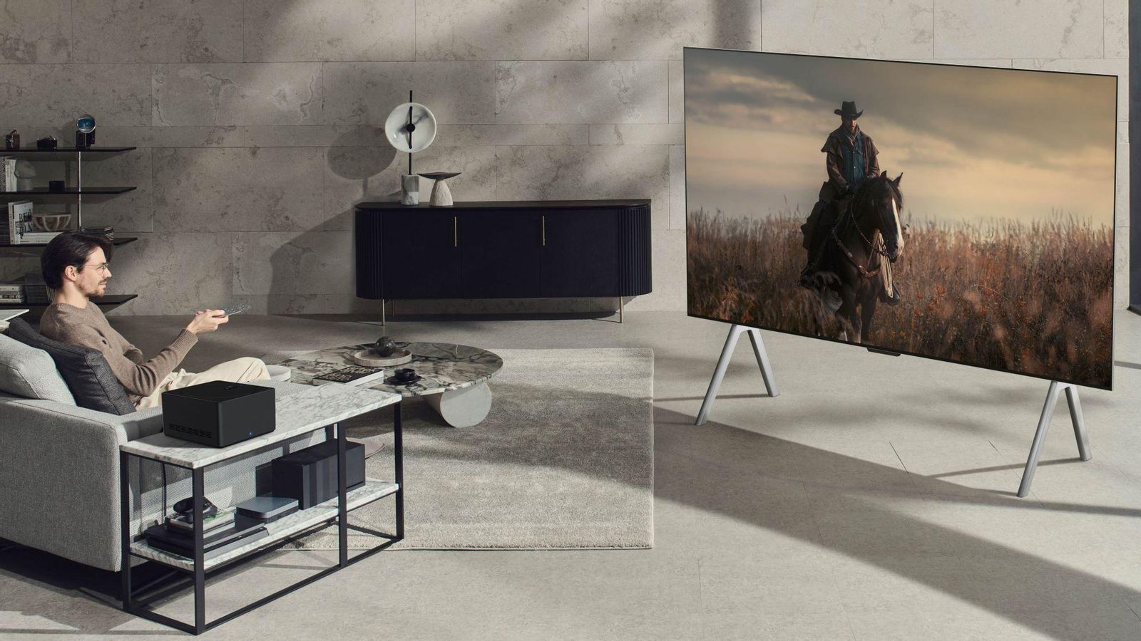 Televisor LG OLED evo M4 Televisor LG OLED evo M4