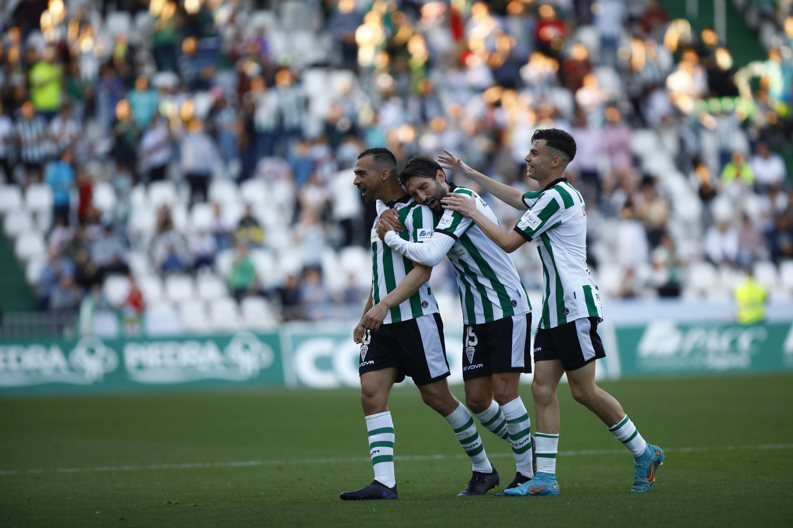 Las imágenes del triunfo del Córdoba CF ante el Villanovense