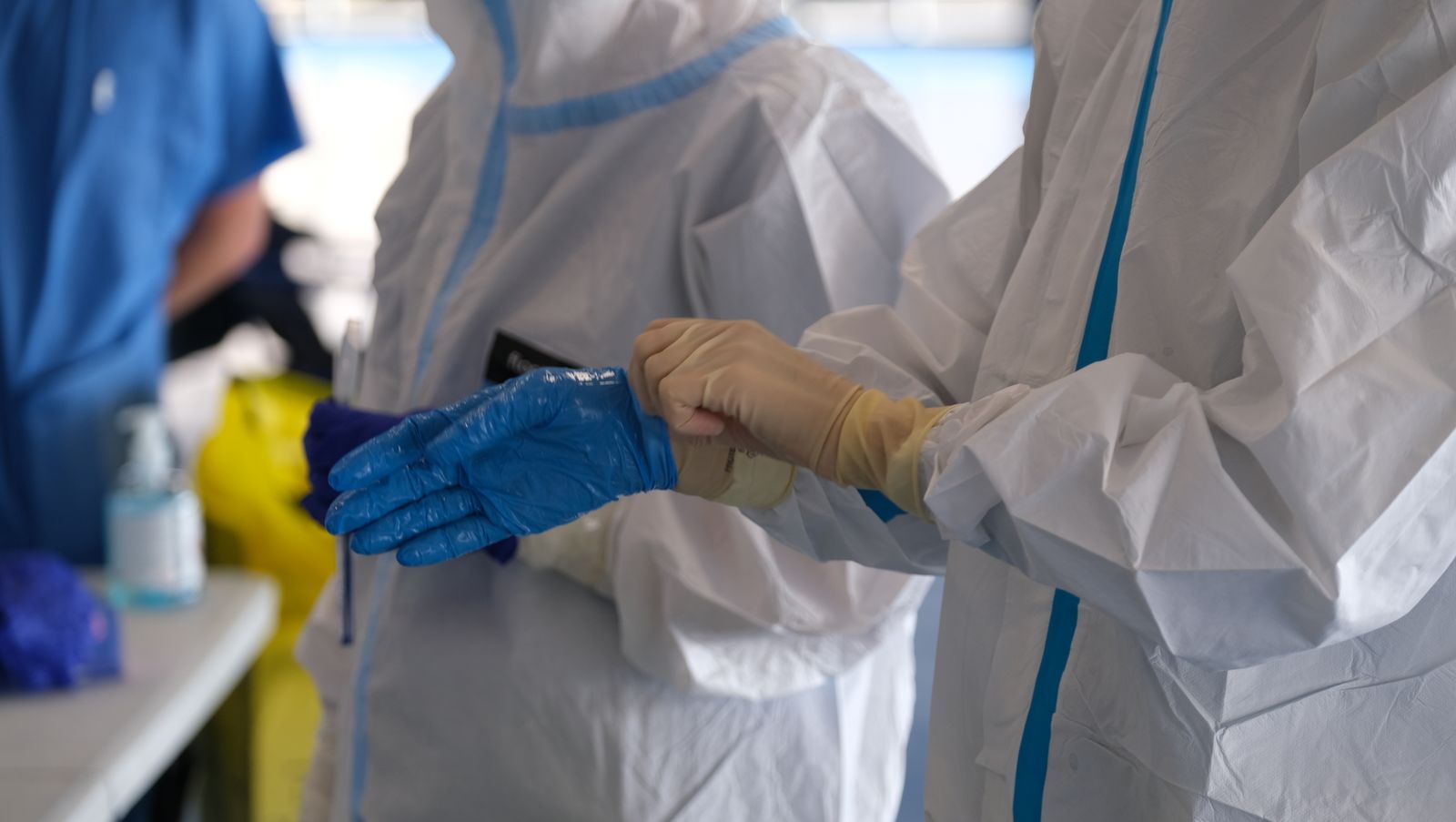 Fotogalería cribado test antígenos COVID-19 en Berja. Almería