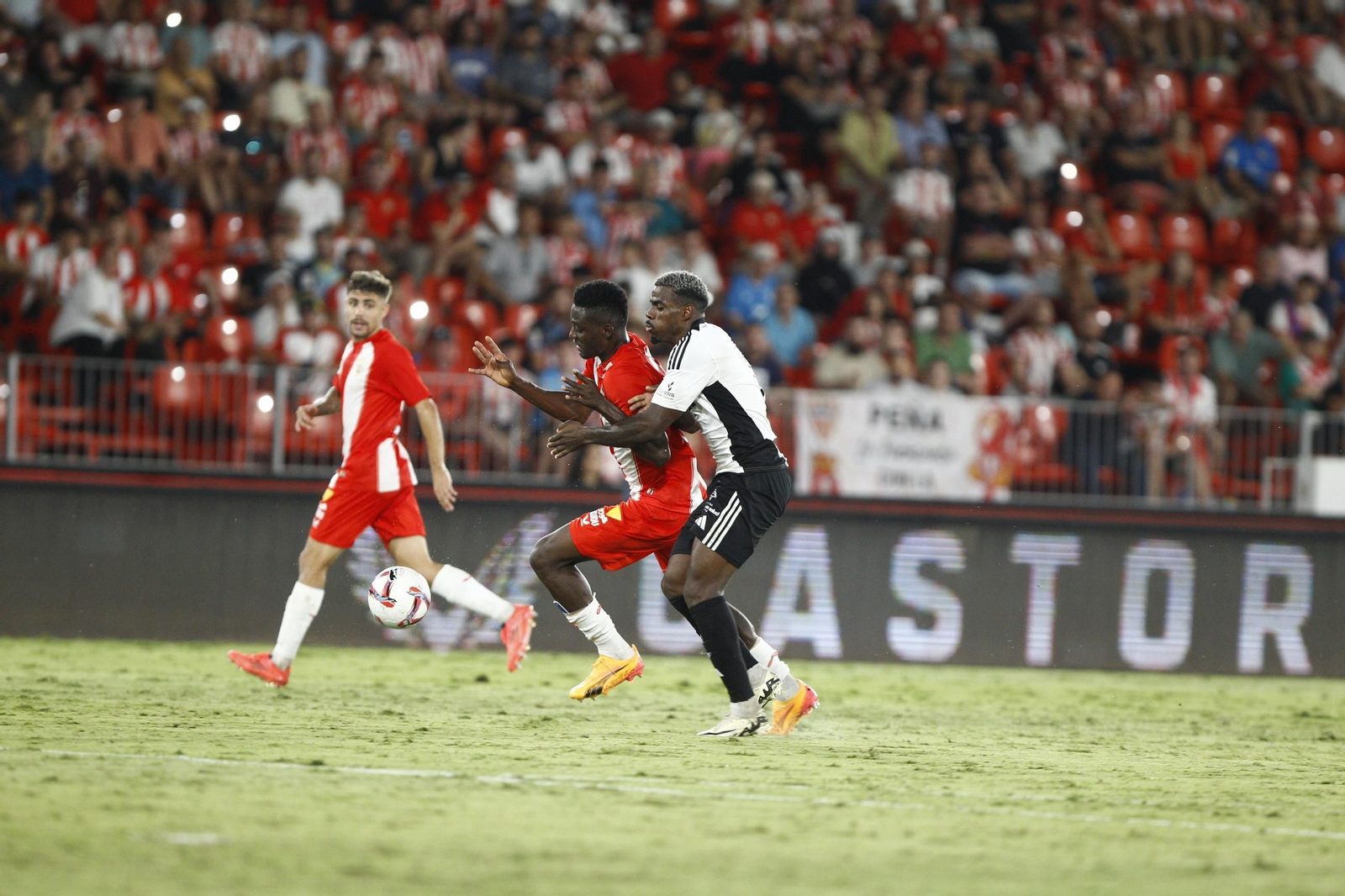 La victoria de la U.D. Almería ante el Real Burgos, en imágenes