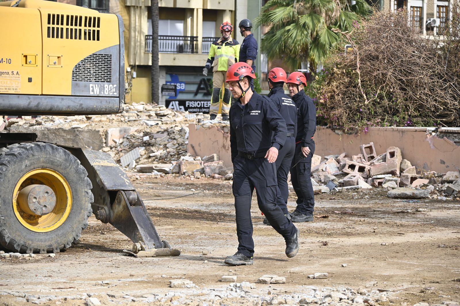 Simulacro de rescate de la Unidad Canina, en la Plaza de la Merced