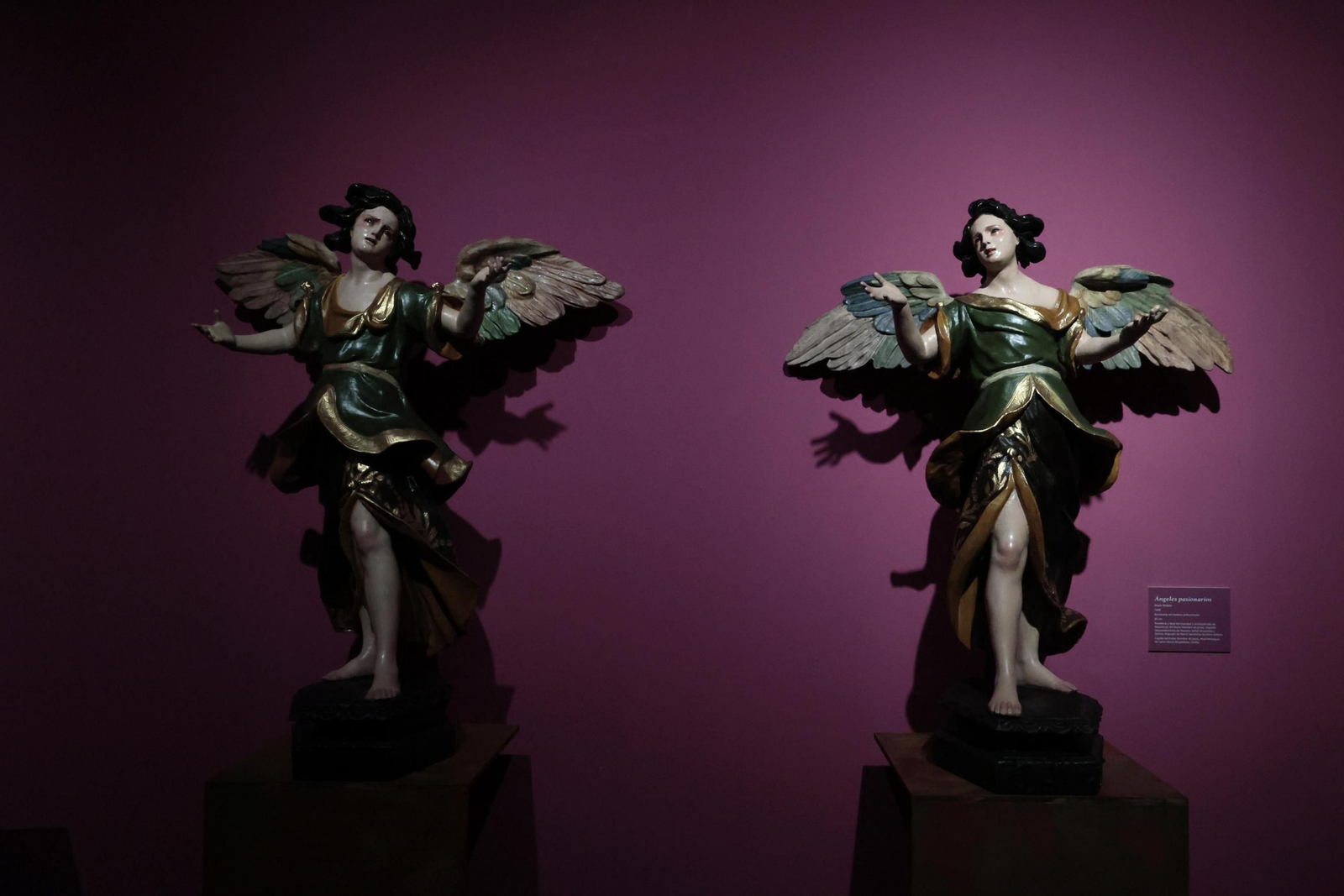 La exposición «Pasión y Gloria. Pedro Roldán y las Hermandades de Sevilla» en imágenes