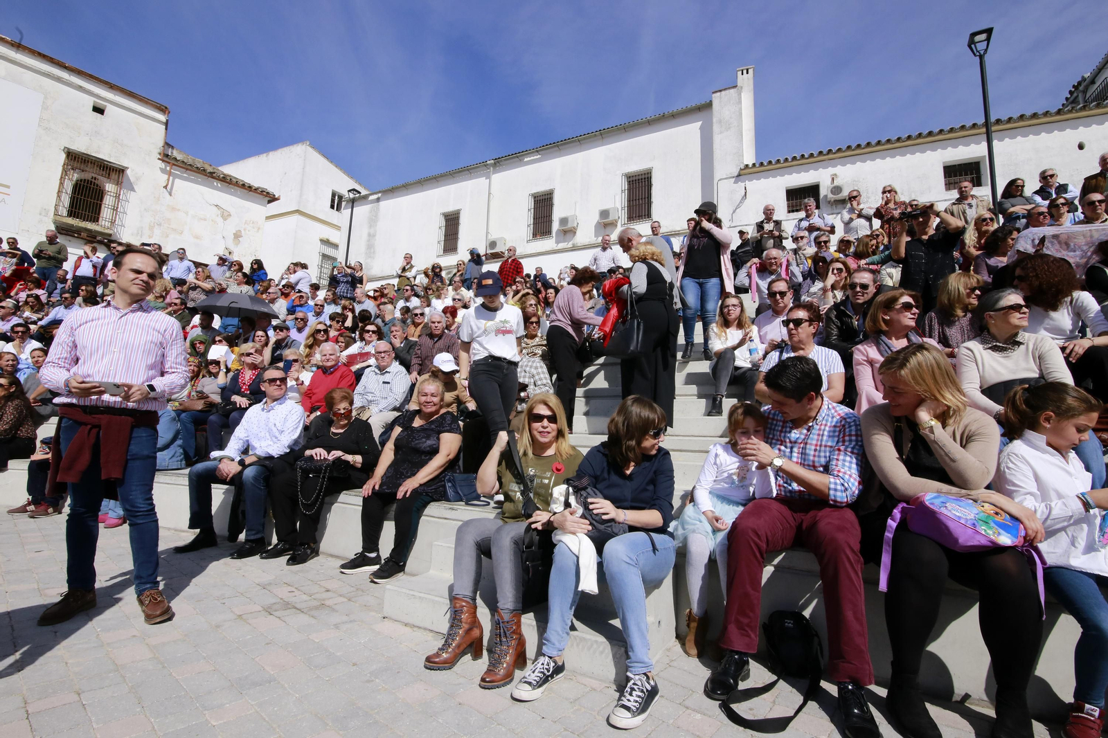 Himno Andaluz a guitarra y flashmob flamenco por el día de Andalucía