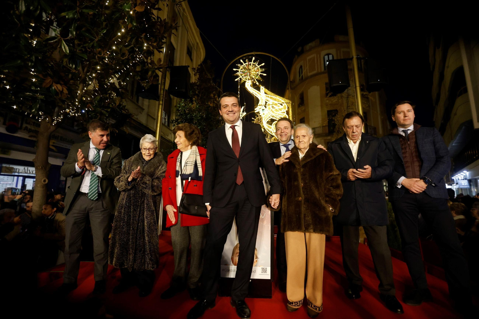La inauguración del espectáculo de luz y sonido de Cruz Conde, en imágenes