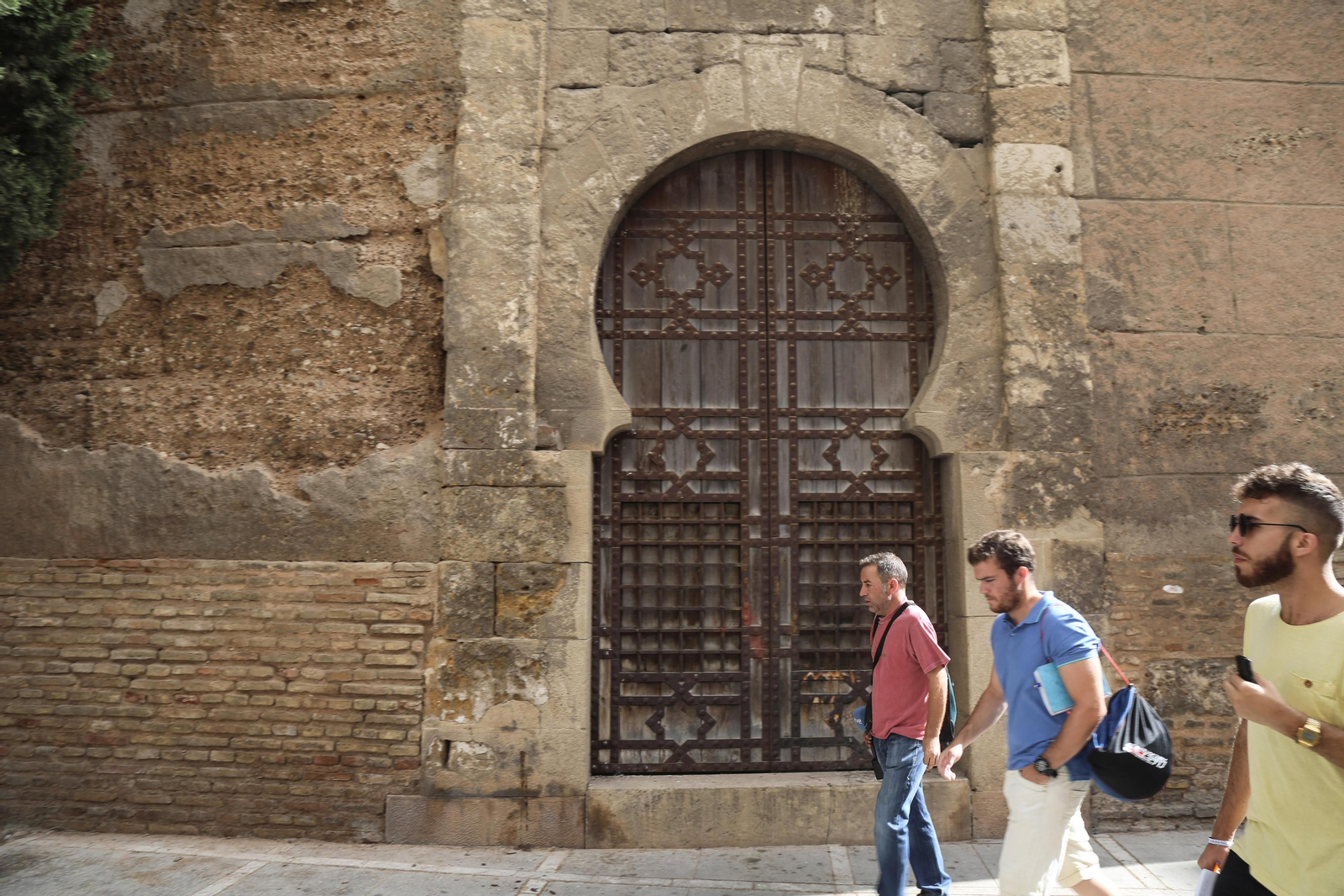 La Iglesia de San Hermenegildo está ubicada en la cocida Puerta de Córdoba.